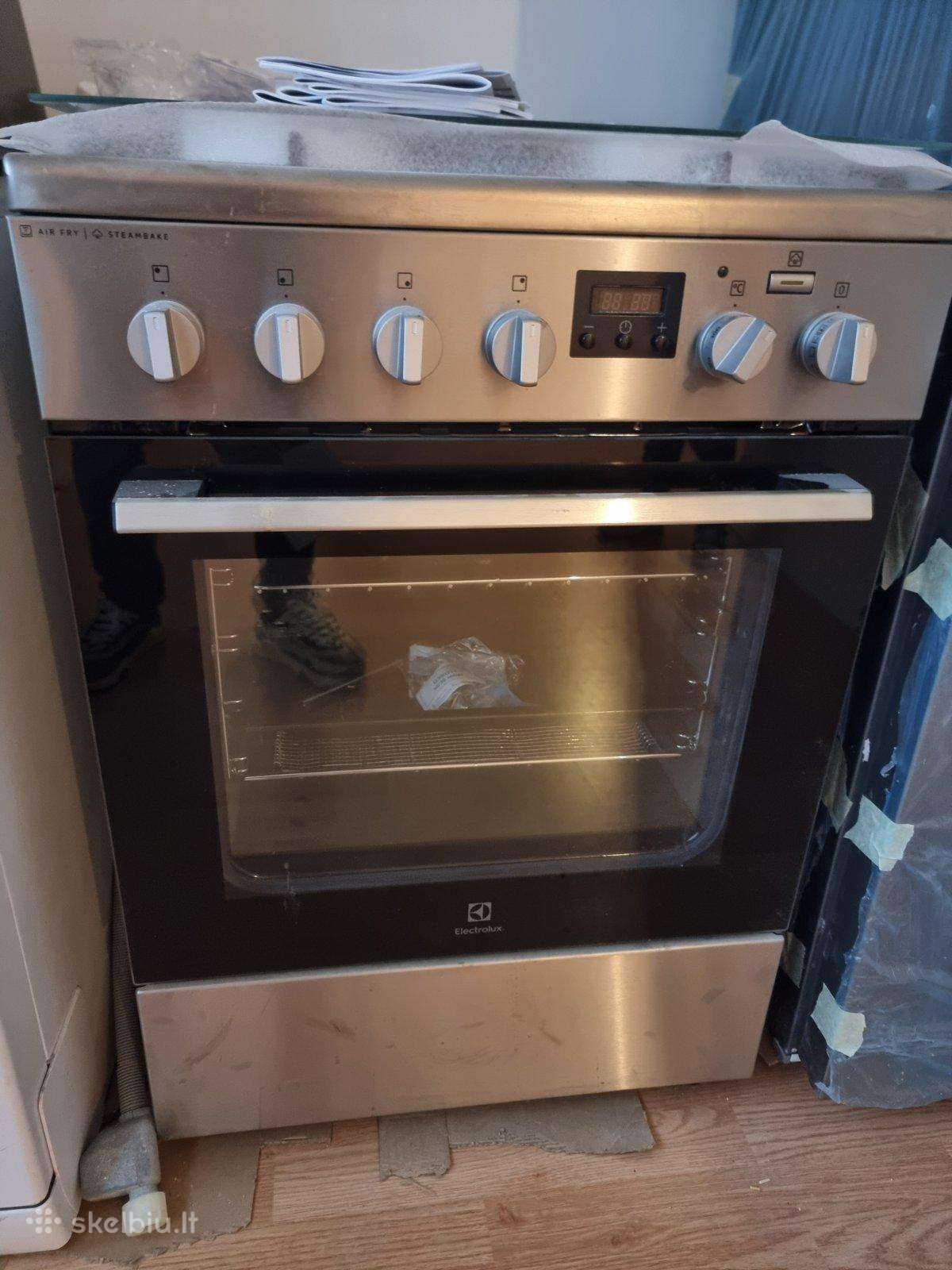 Dujinė viryklė su elektrine orkaite Electrolux Lkk