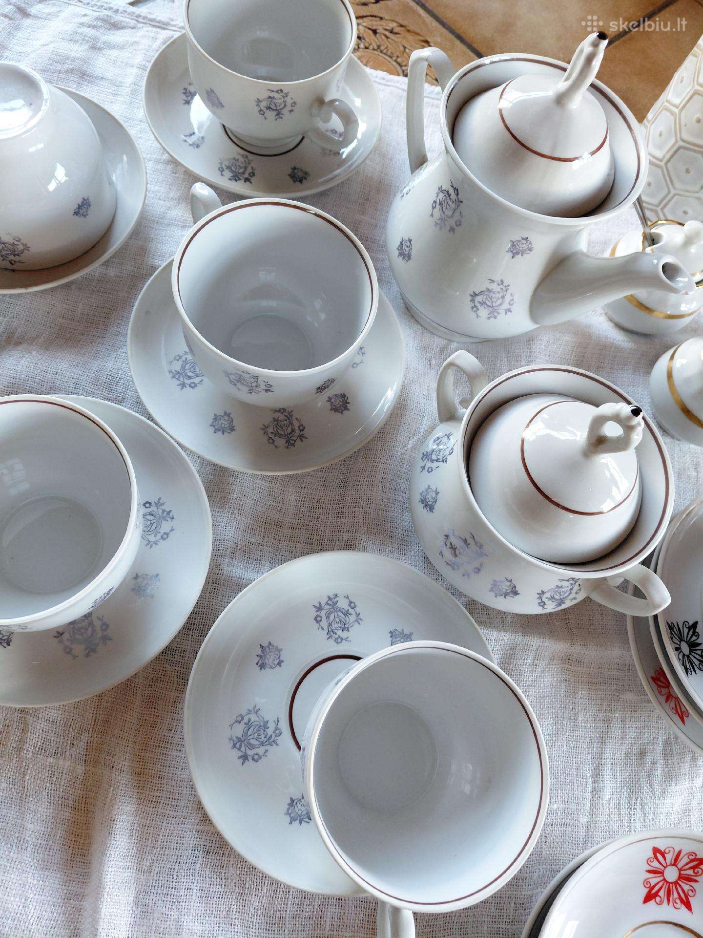 Porceleno servyziukas