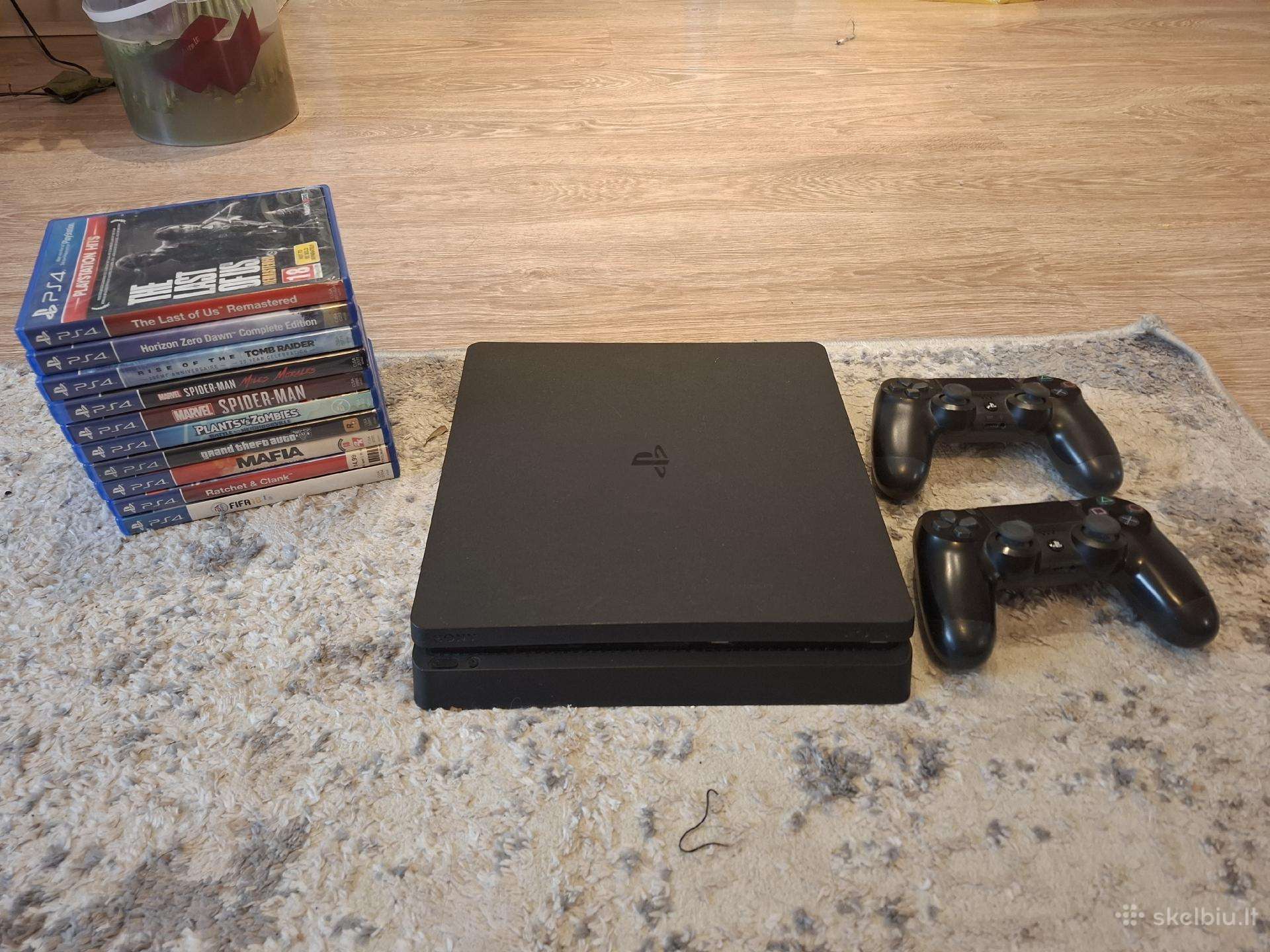 Playstation 4 Slim