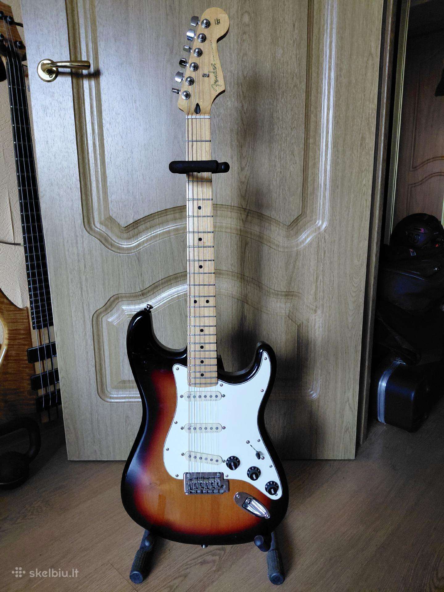 Elektrine gitara Fender Stratocaster