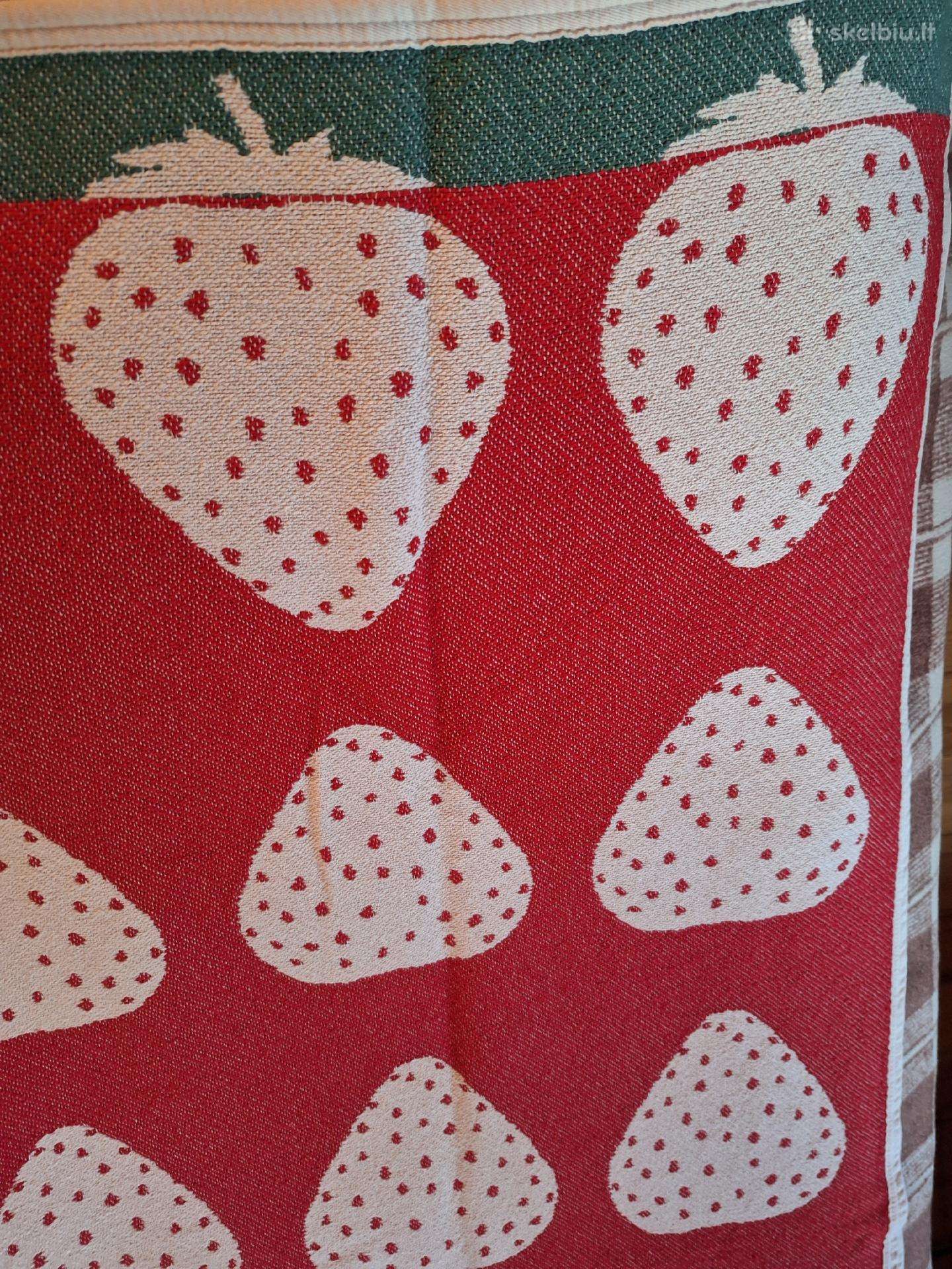Nauja lovatiesė/ divonas/ pledas