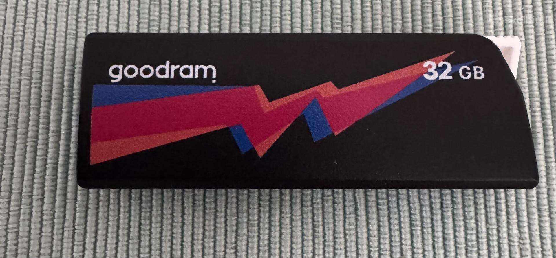Atmintukas Goodram (Phison) 32 GB Usb 3.0
