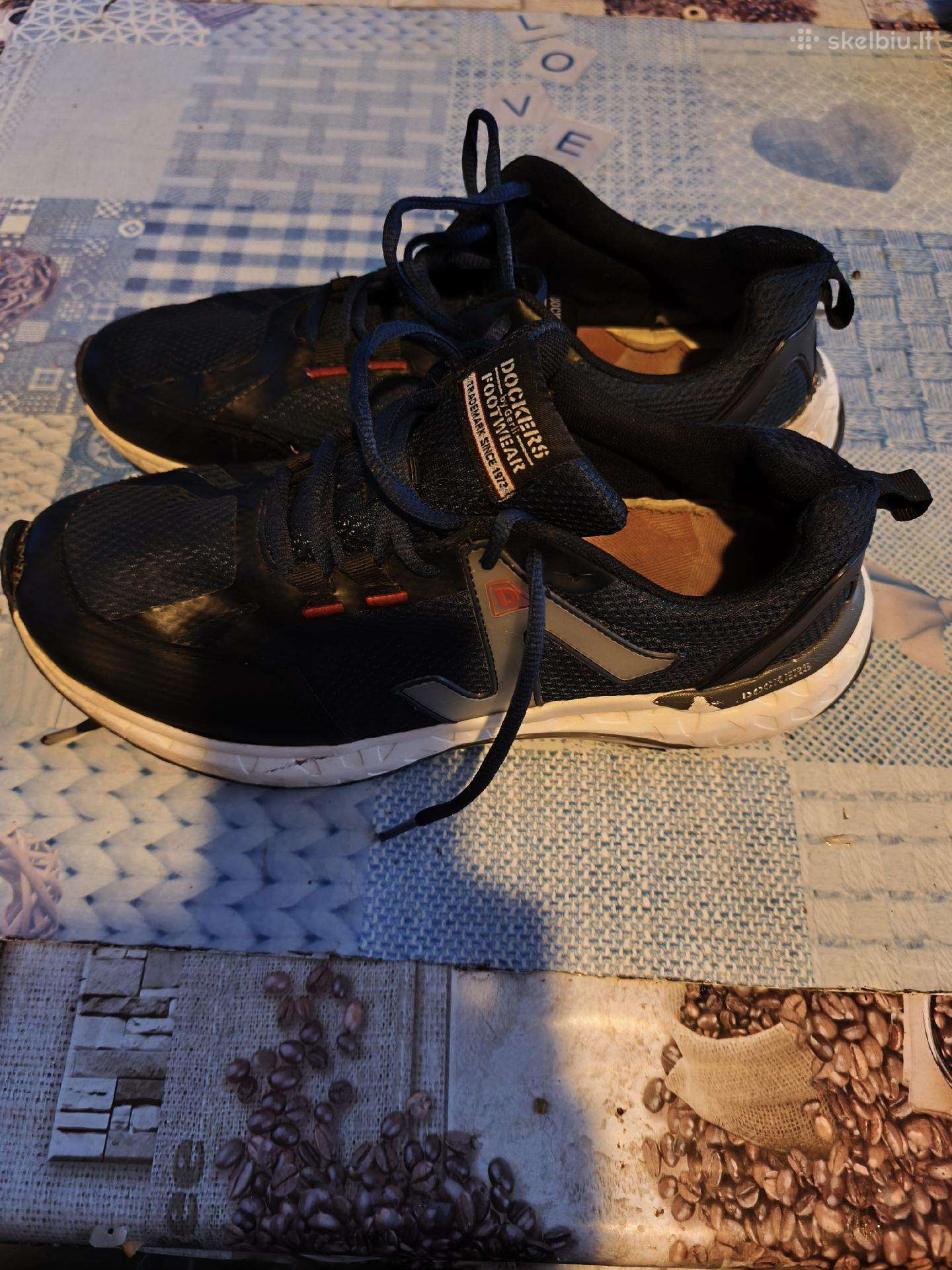 Dockers Batai / 43 Dydis