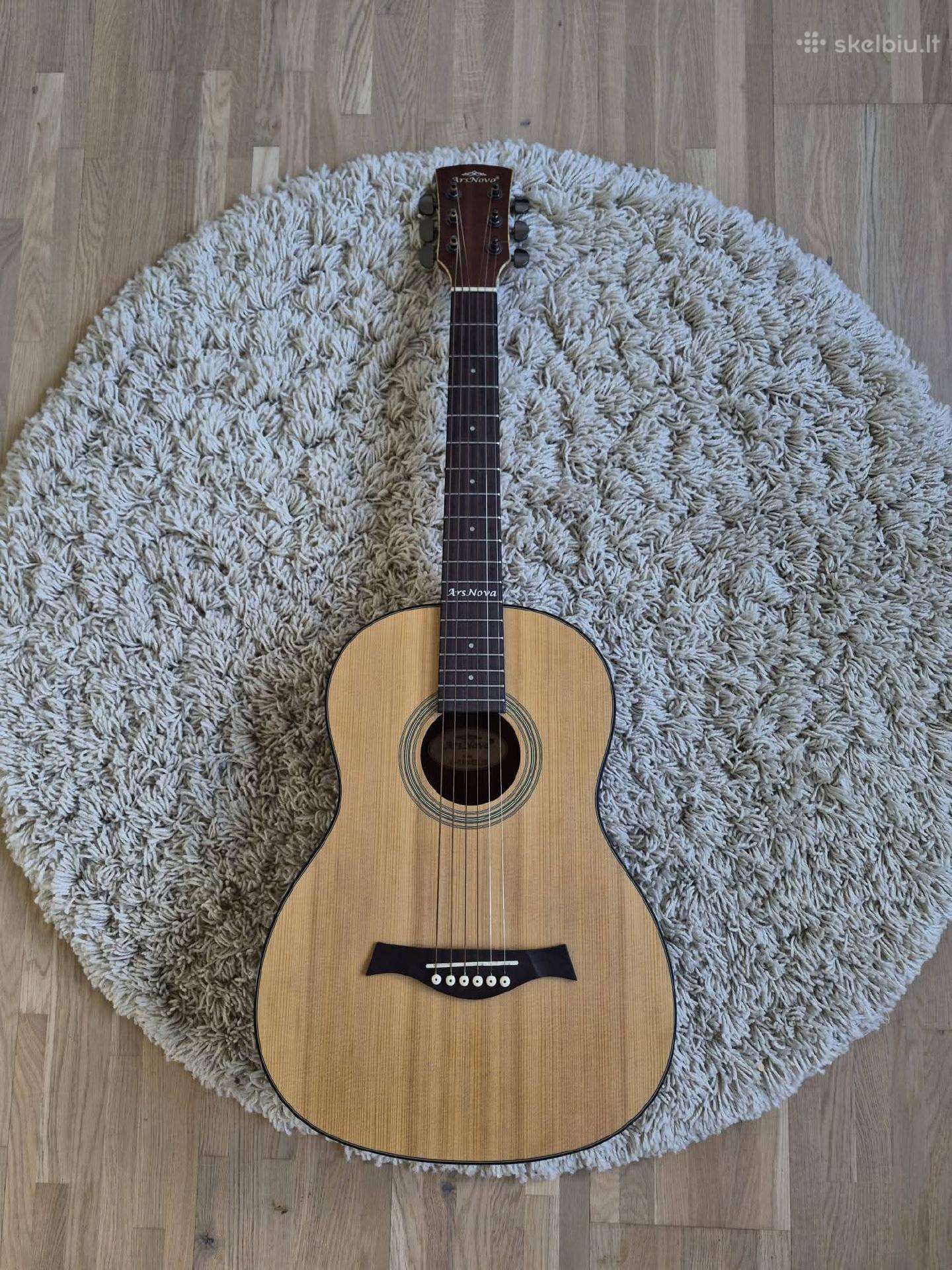 Ars Nova akustinė gitara