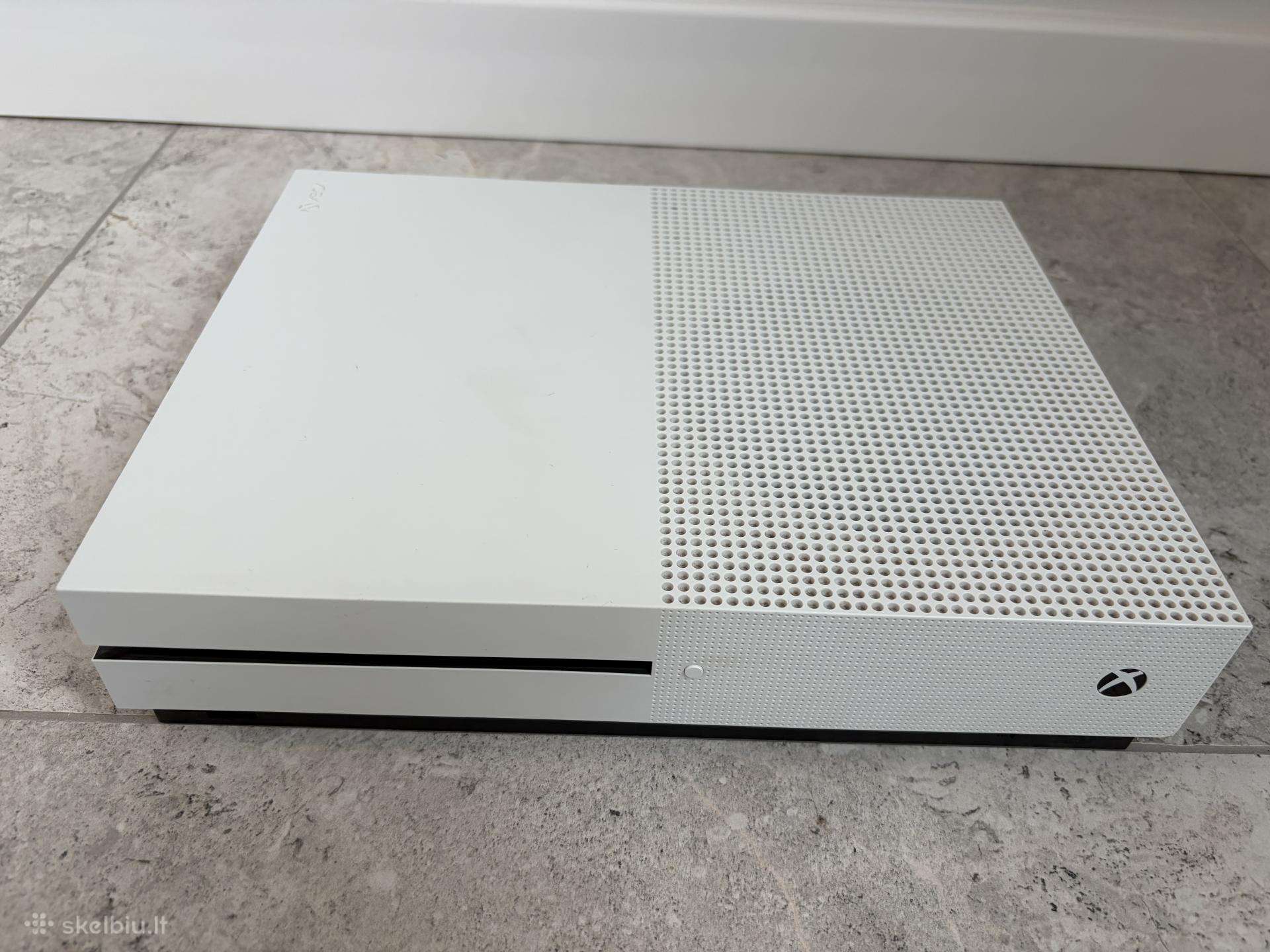 Parduodu Xbox One S
