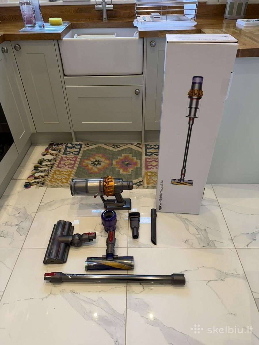 Dyson V15 Absolute