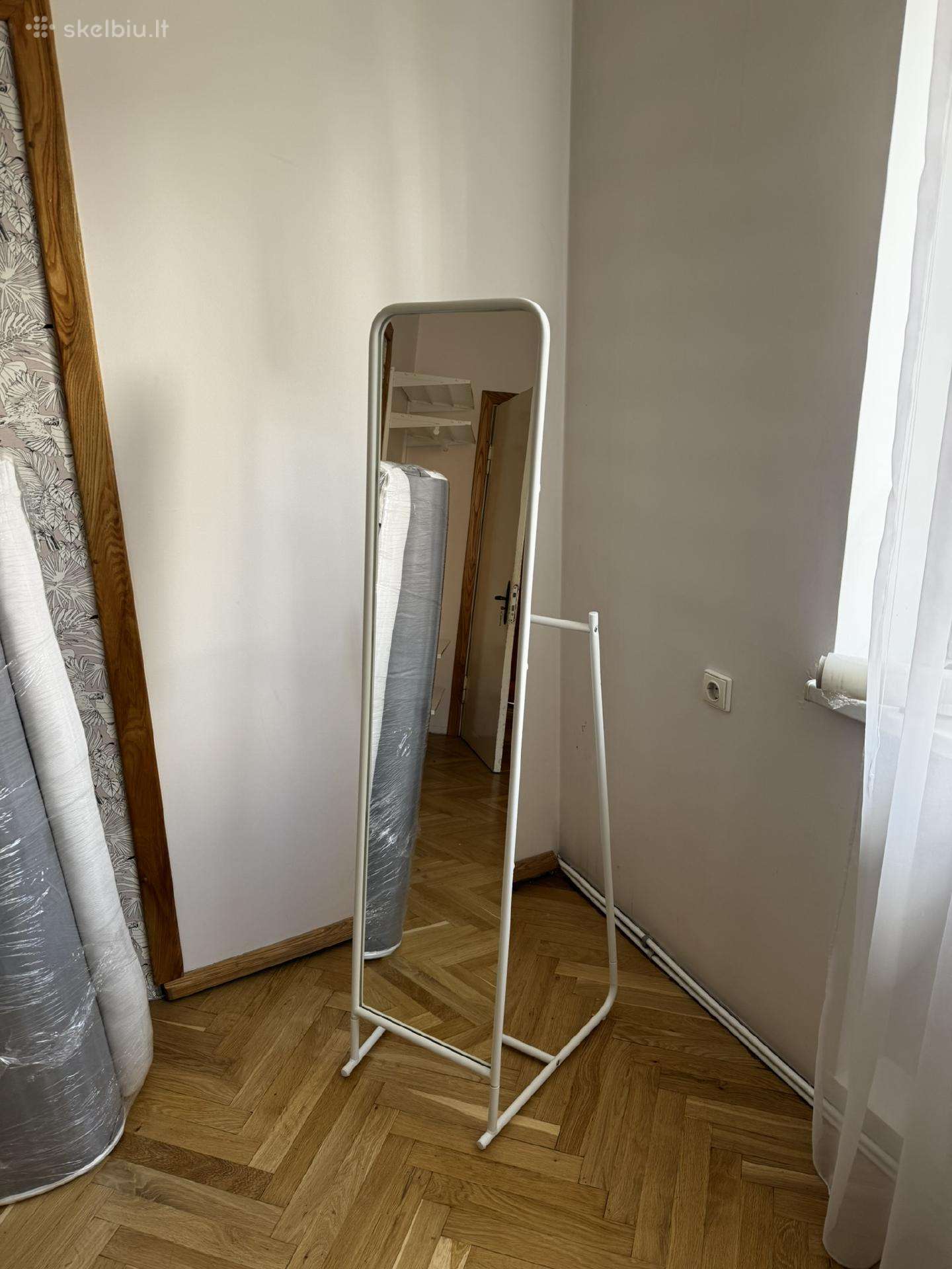 Ikea-knapper. Pastatomasis veidrod., balta, 48x160