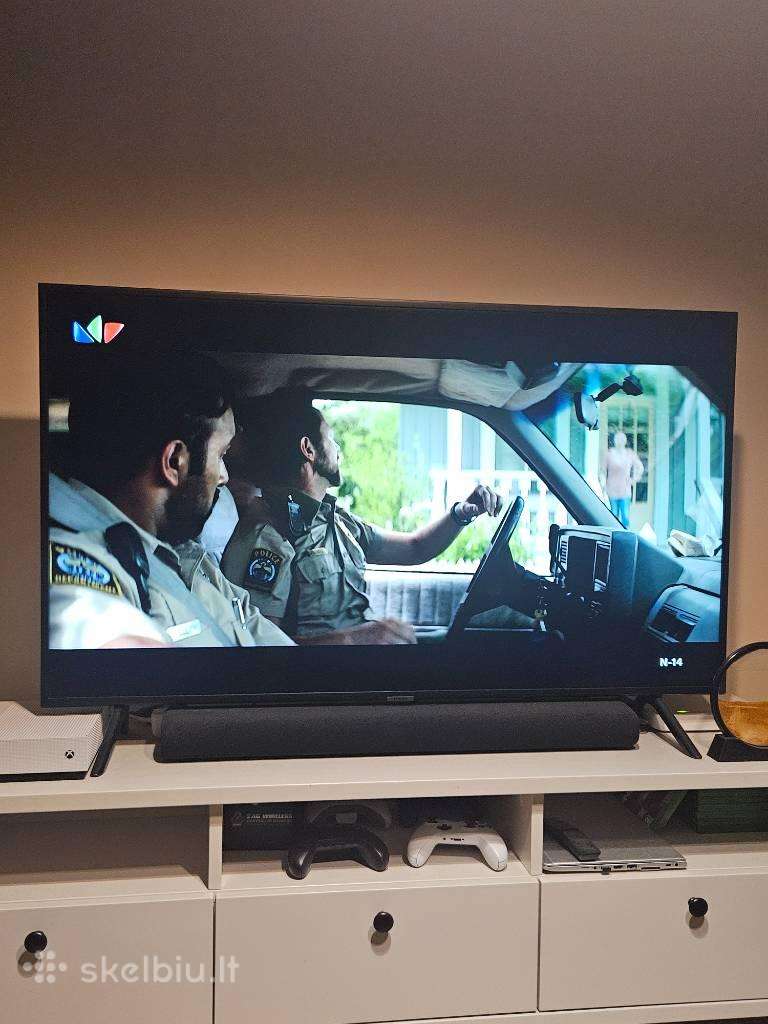 Samsung 50" (127 cm) Smart TV 4k (Idealios būklės)