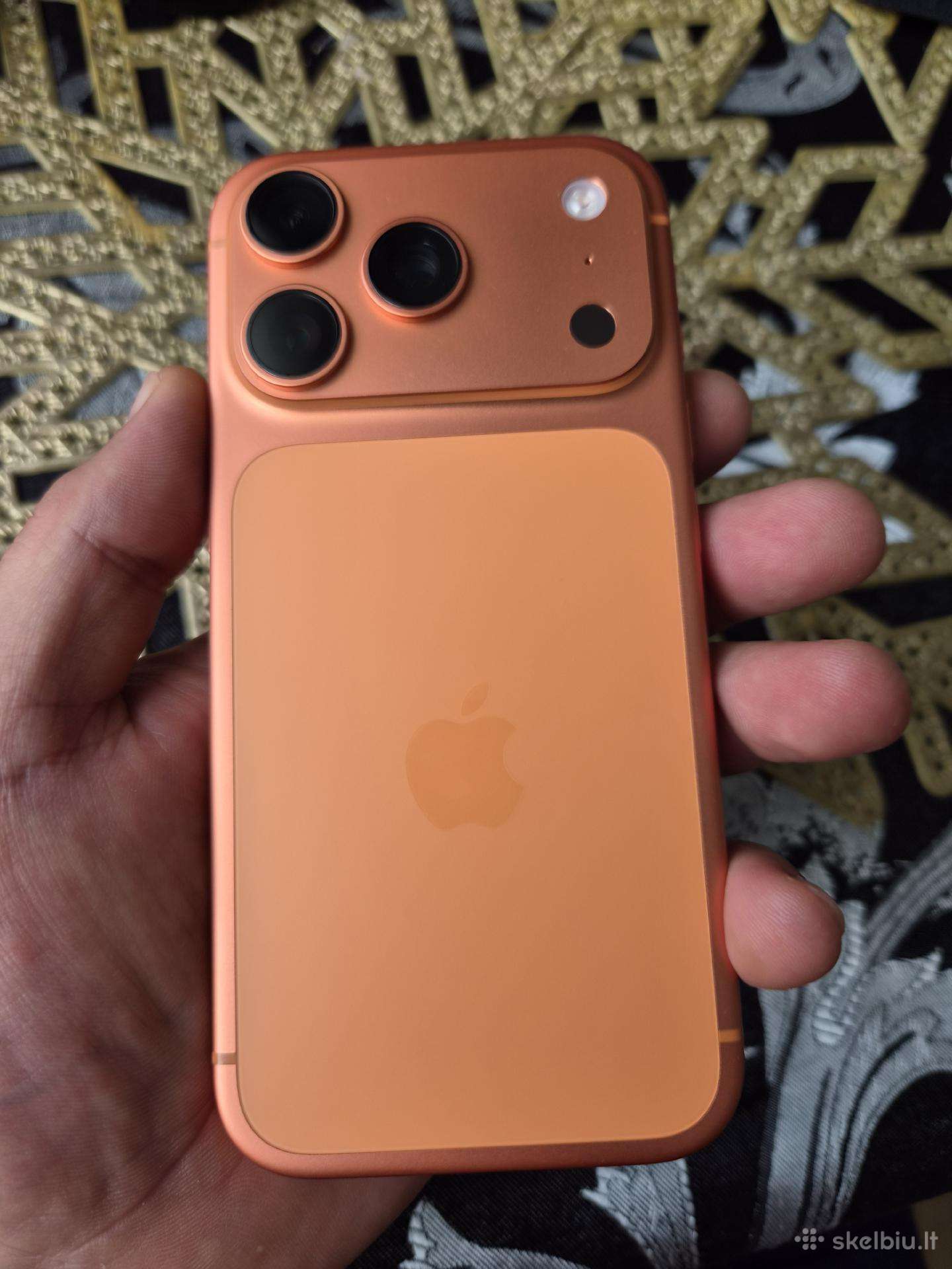 iPhone 17 Pro Cosmic Orange 512gb