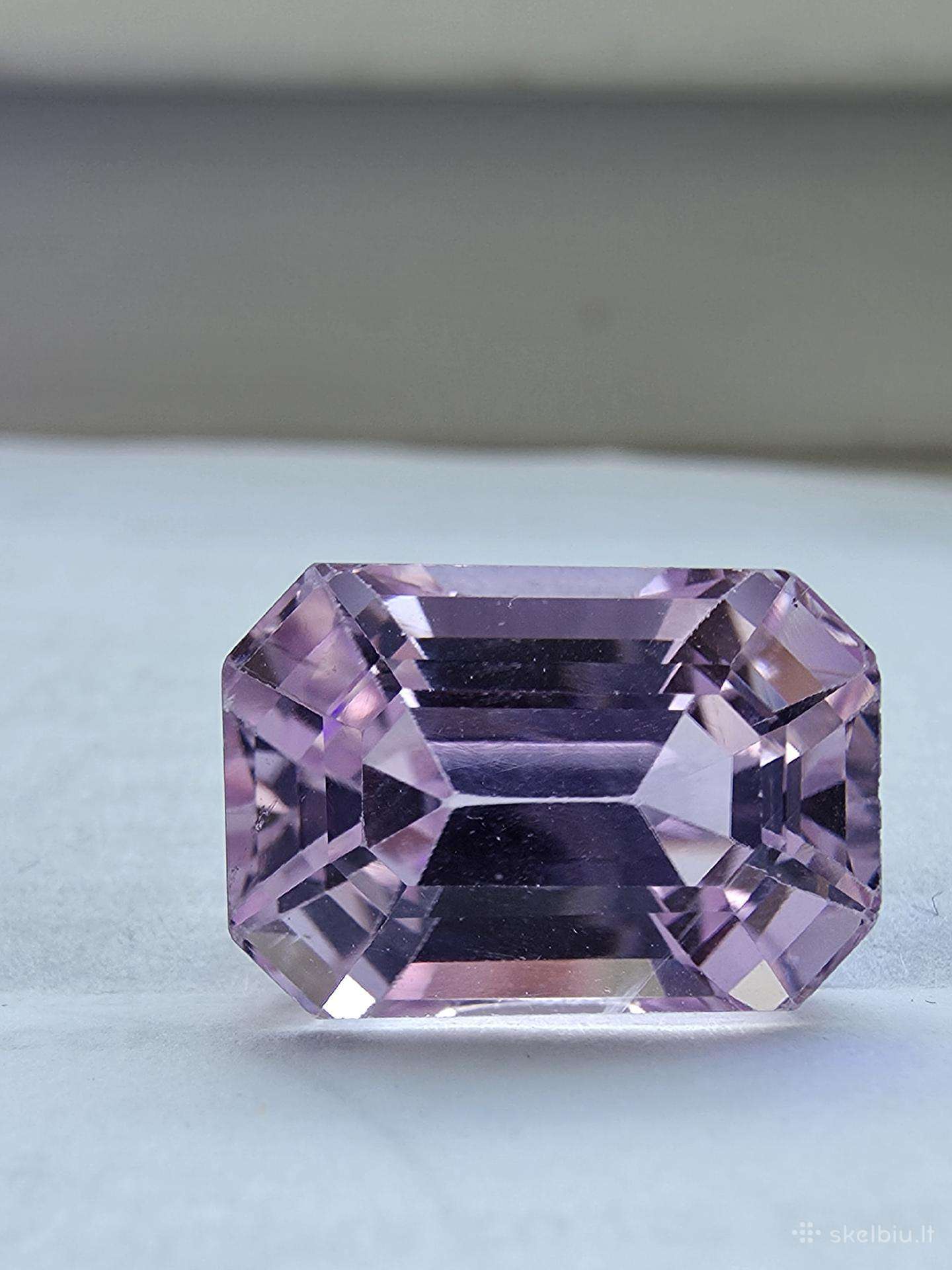 Brangakmenis Kunzite 10.82 ct