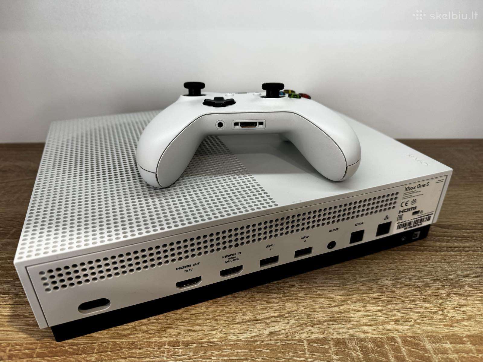 Parduodamas Xbox One S 1tb