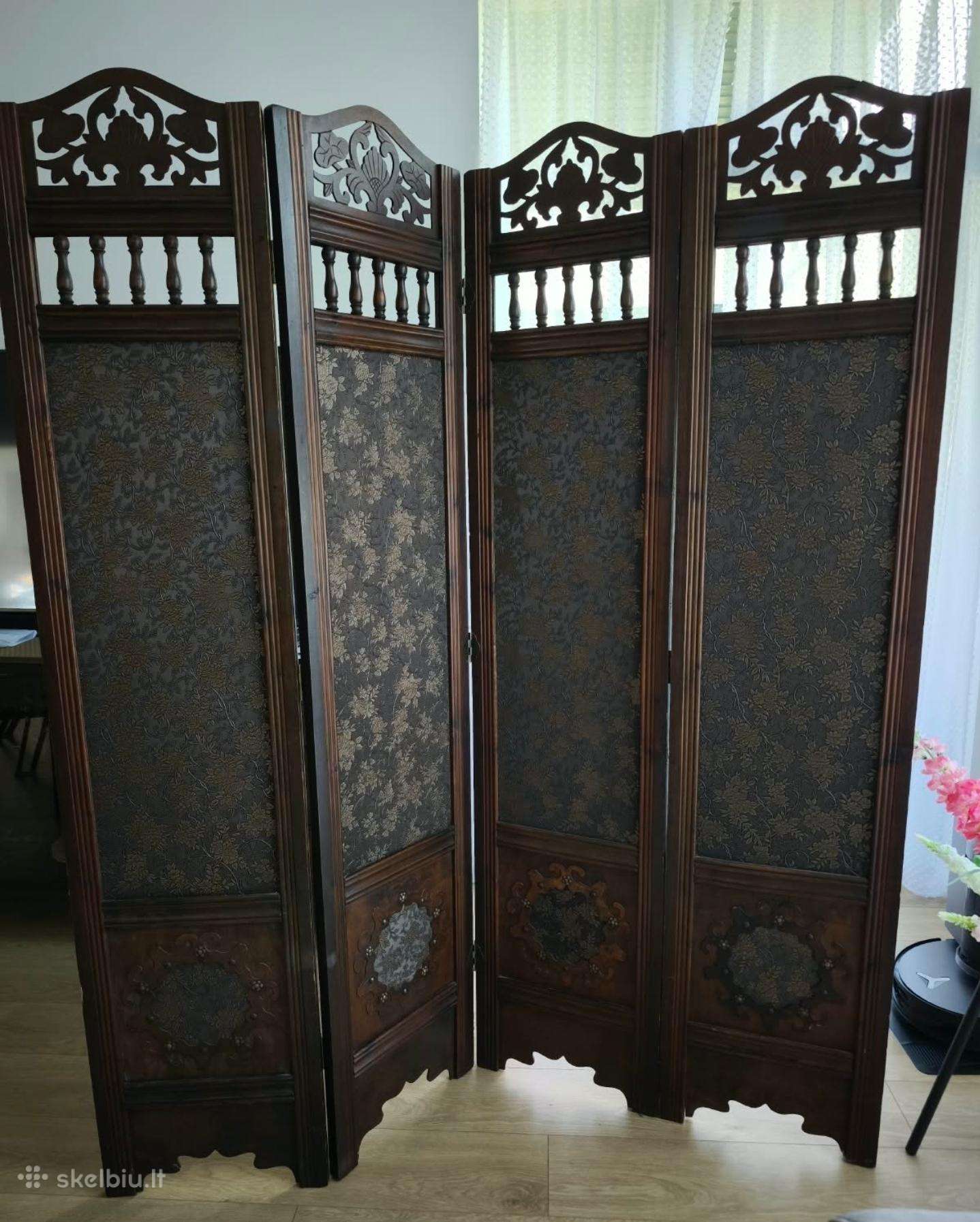 Išskirtinė 4-ių dalių vintage medinė širma