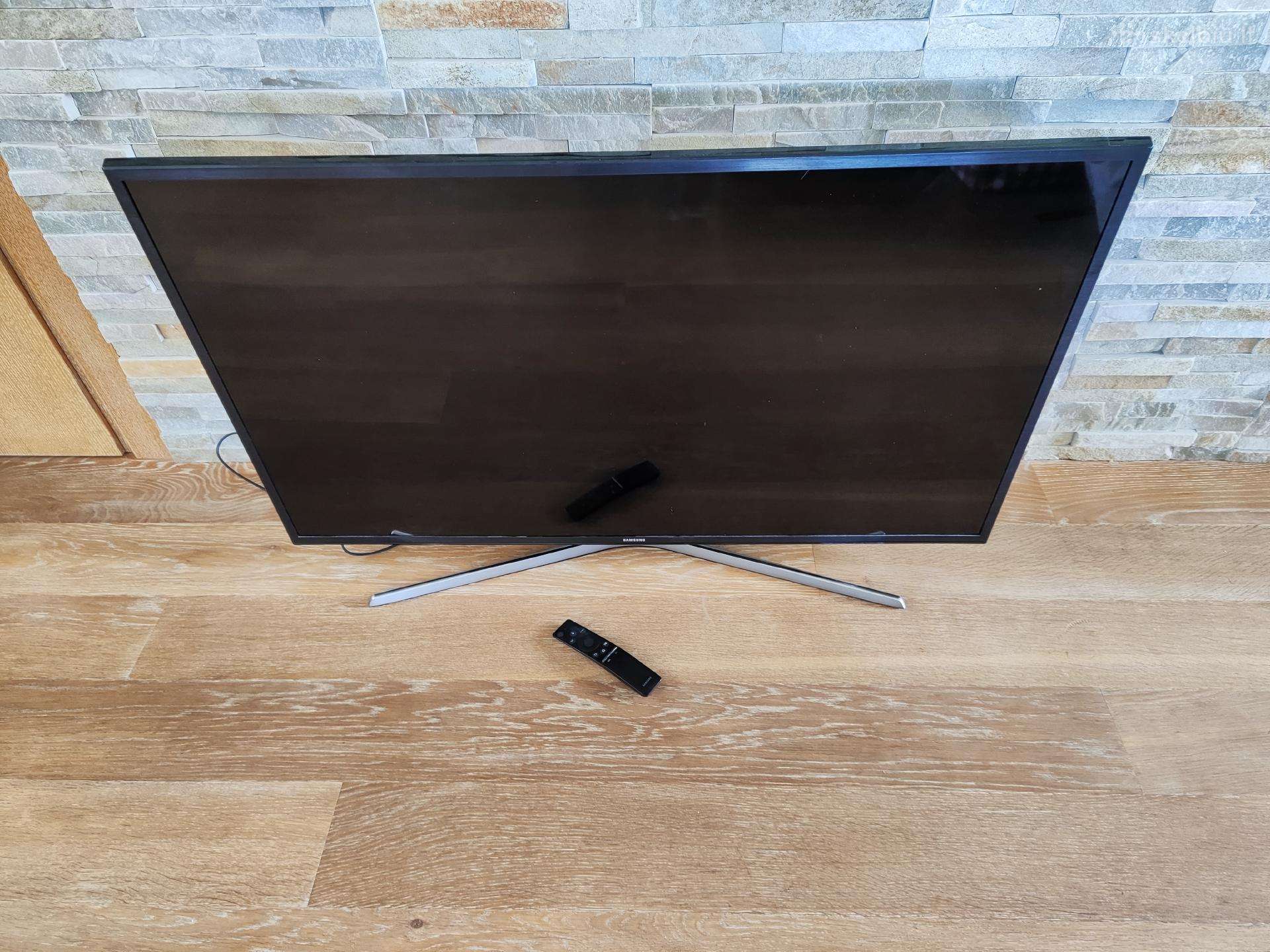 43" Samsung Uhd smart TV Ue43mu6172uxxh