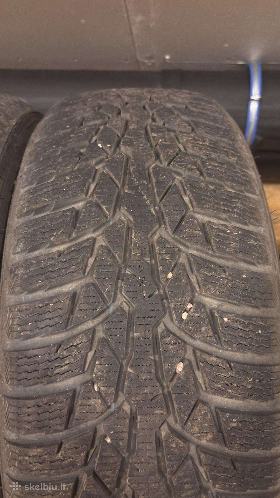 Žieminės padangos Nokian Wrd4 215/60/r16