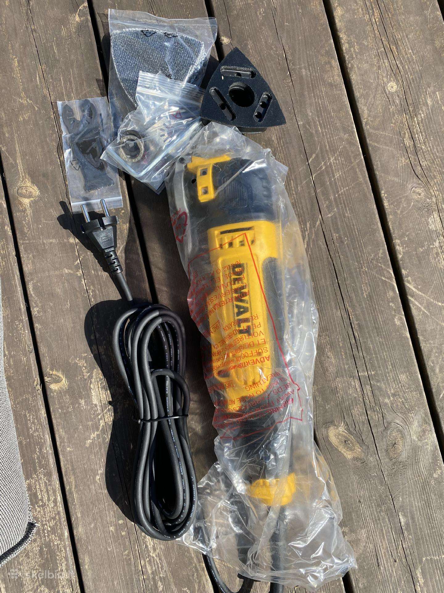 Daugiafunkcis įrankis Dewalt Dwe315-qs, su priedai