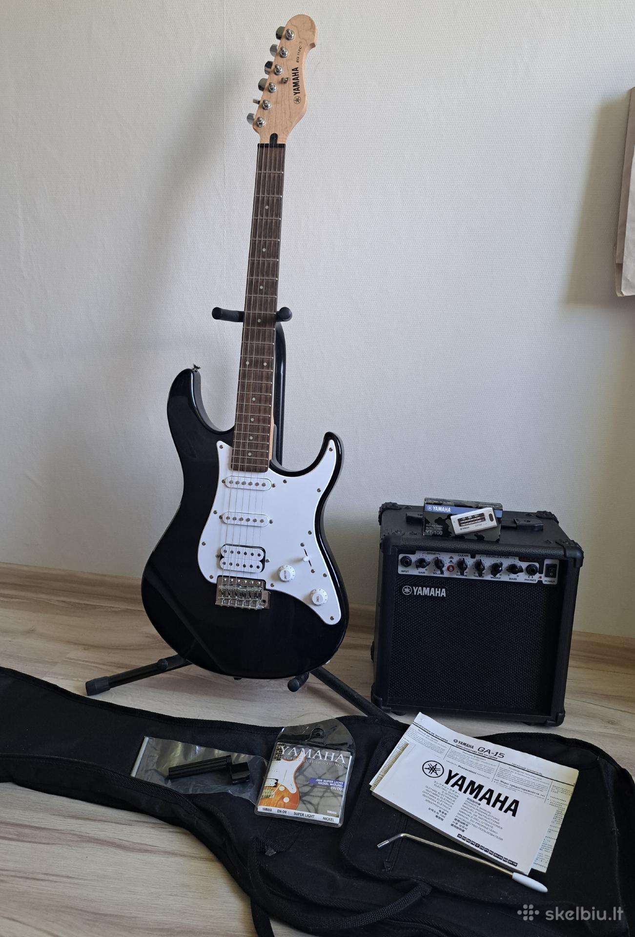 Yamaha Eg 112c elektrinė gitara + kubas + priedai