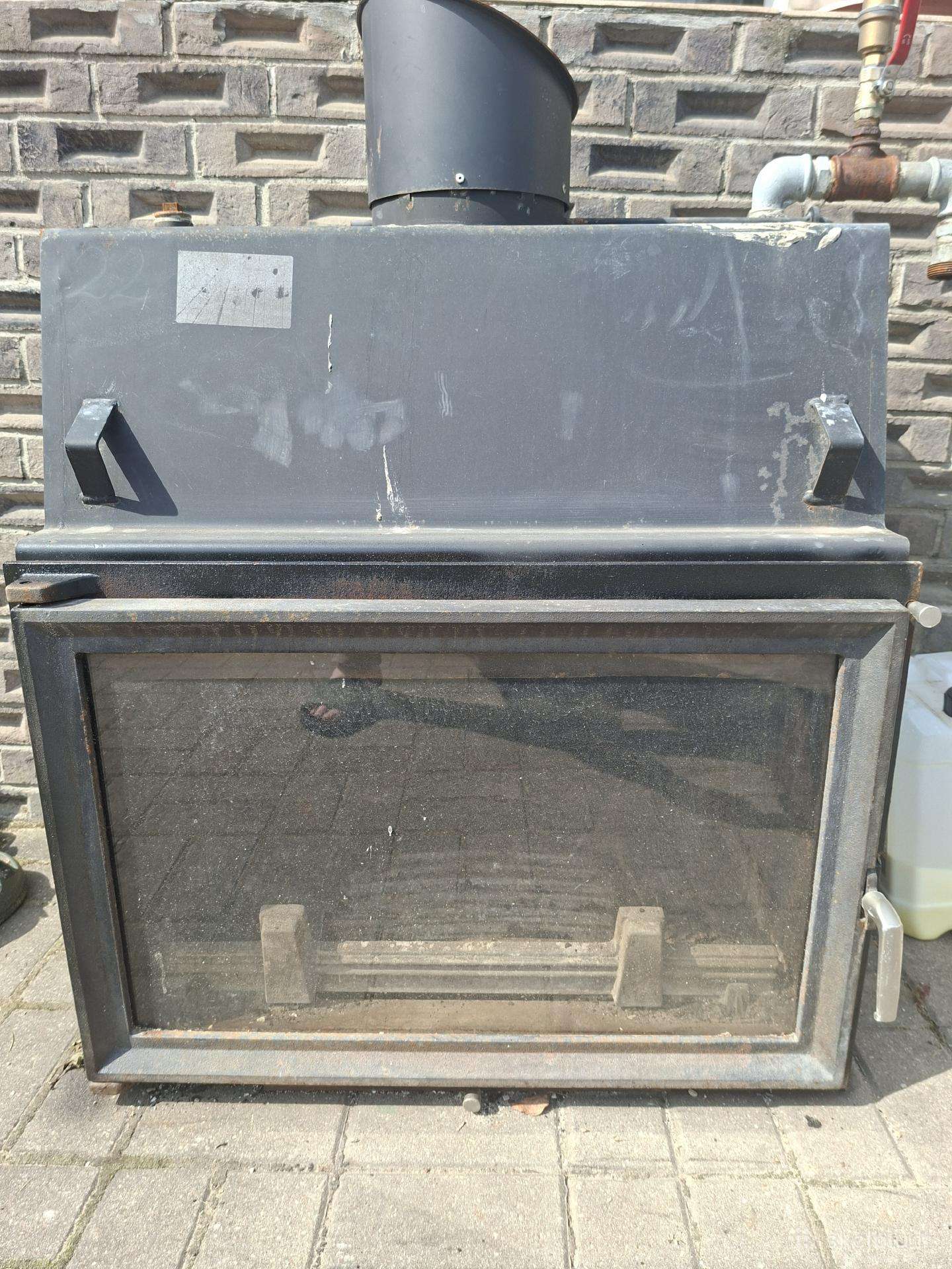 Židinis su vandens kontūrus 15kw