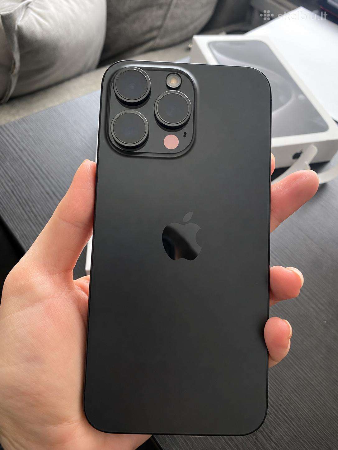 iPhone 15 Pro Max 256 GB Black Titanium