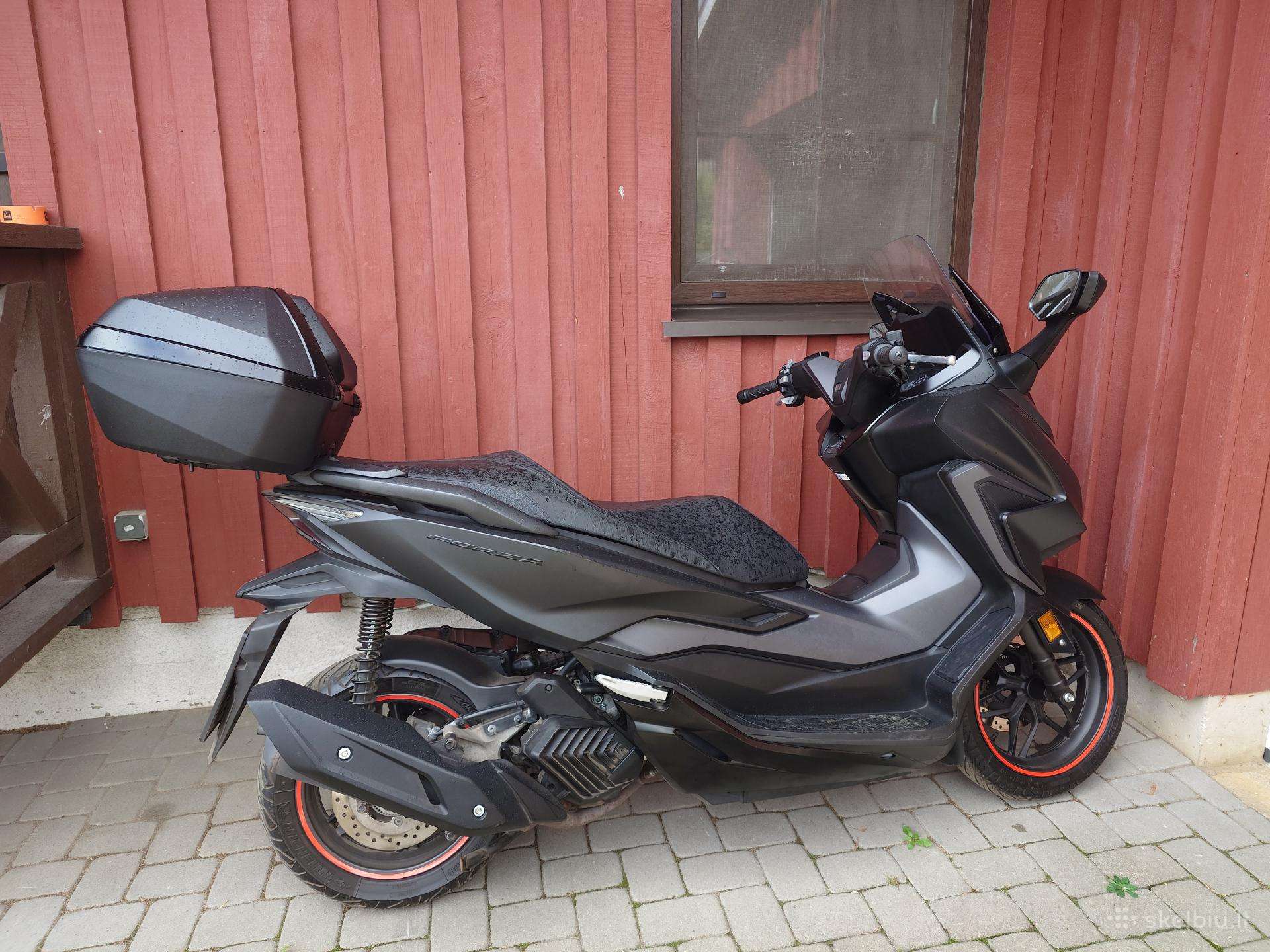 Honda forza