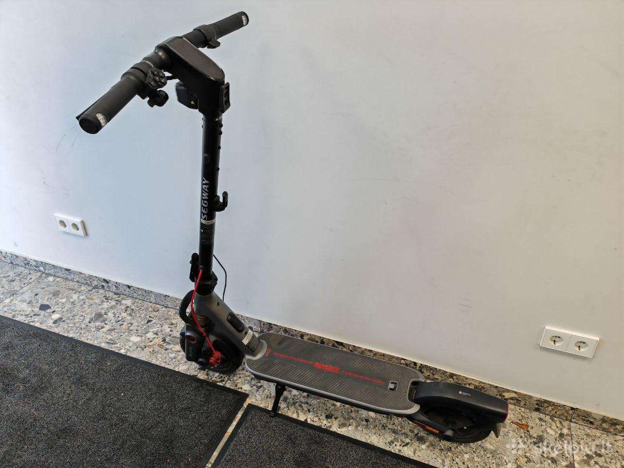 Segway Ninebot F3 E elektrinis paspirtukas