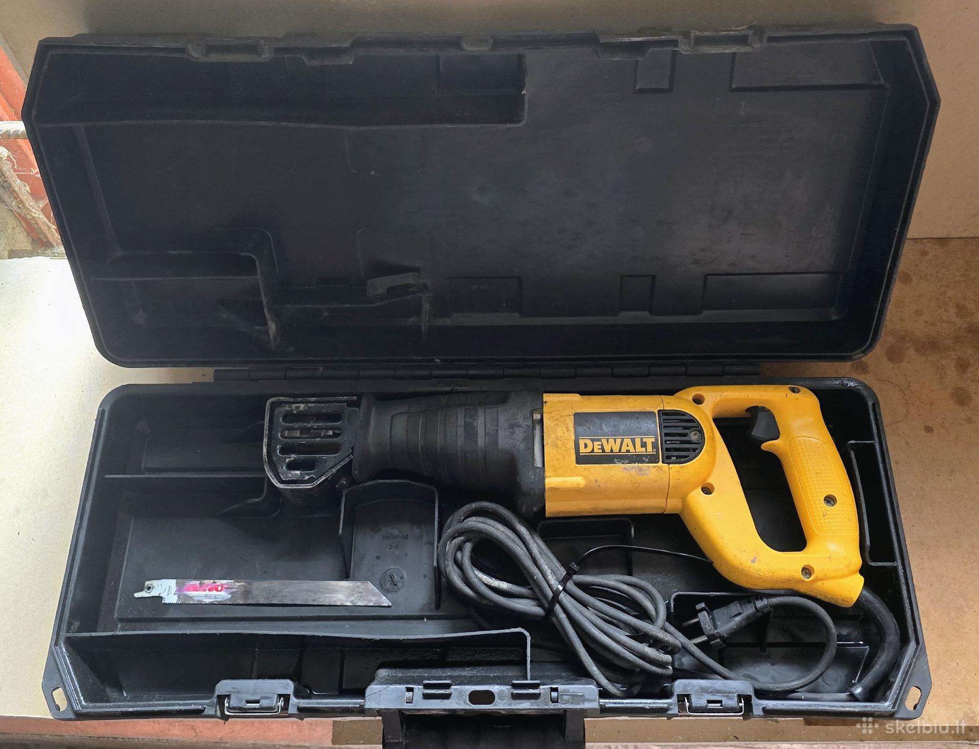 Tiesinis pjūklas Dewalt, lagaminas + 3 pjūkleliai