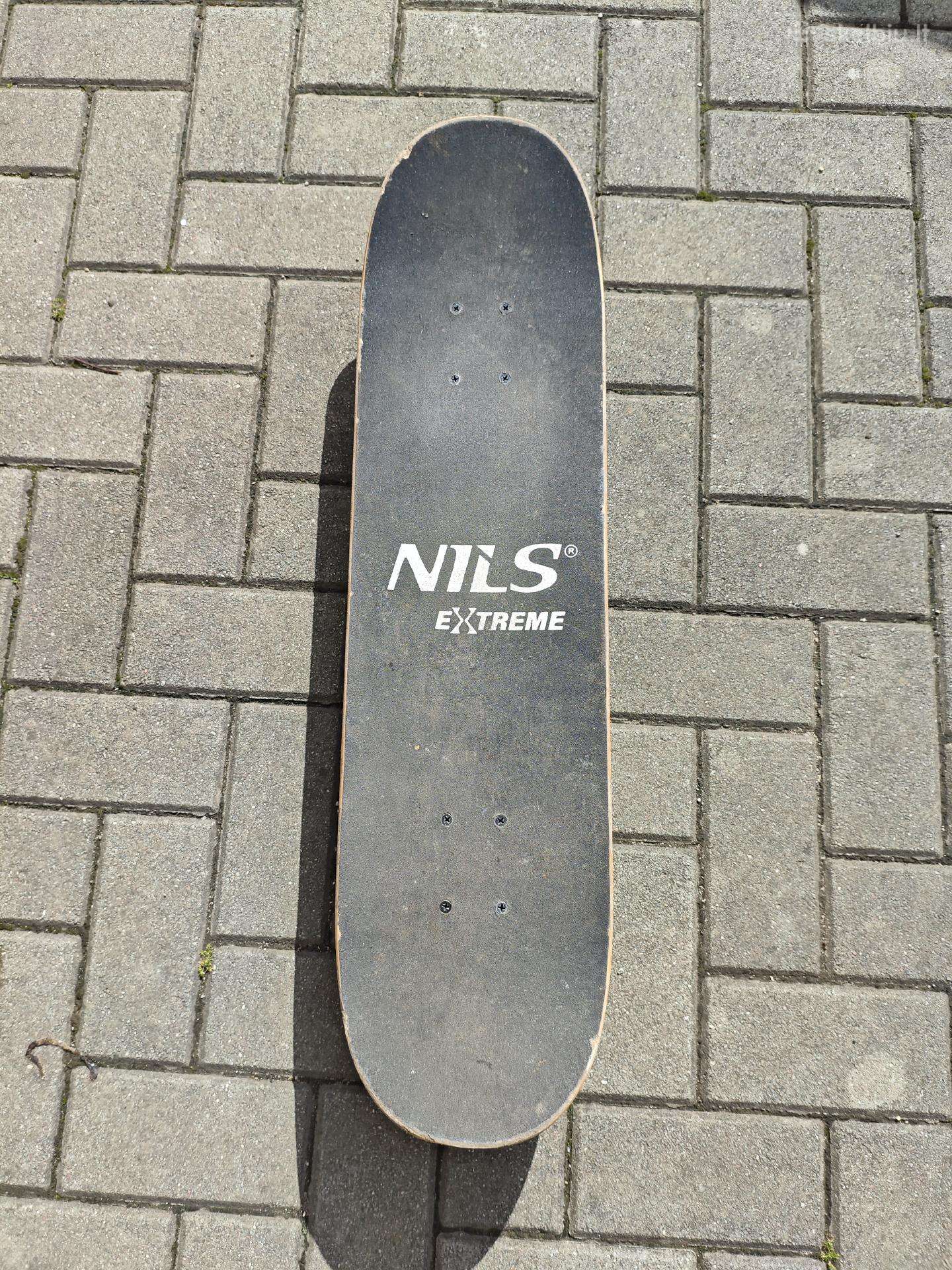 Triukinė riedlentė nils extreme