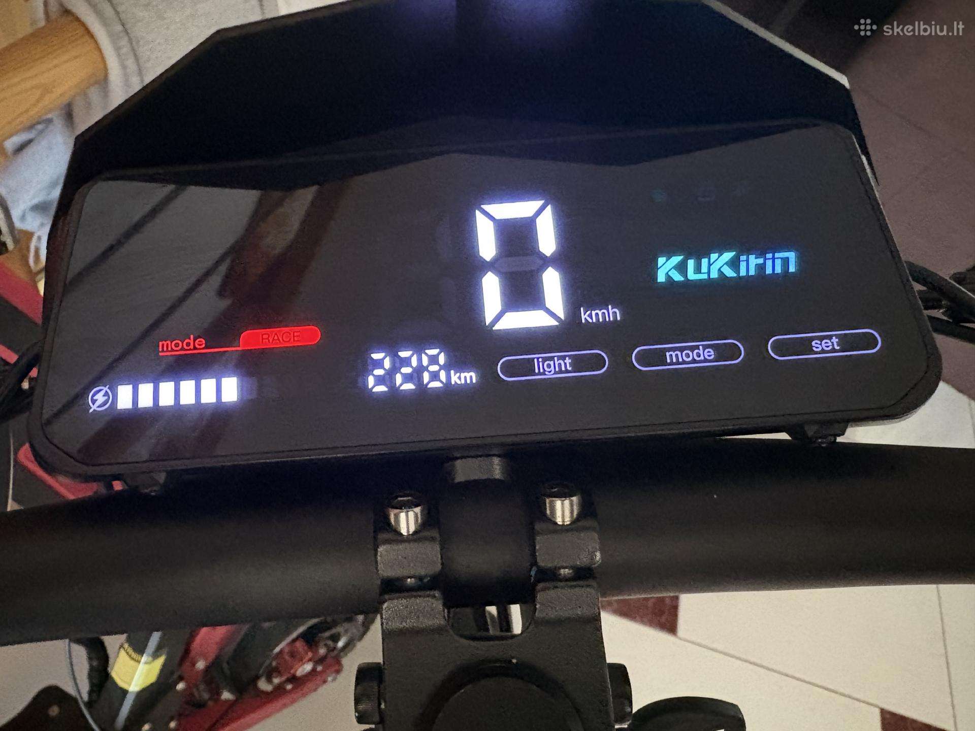 Электрический самокат Kugoo