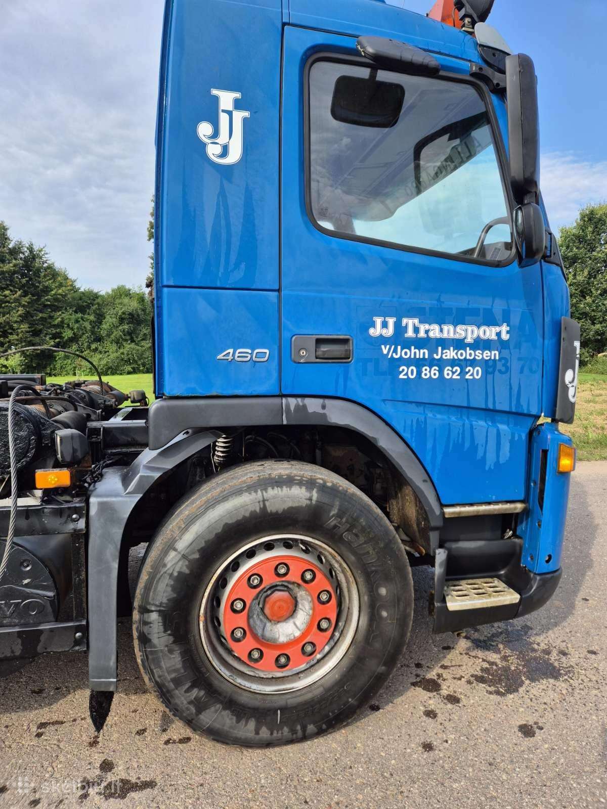 Volvo Fm12, hooklift trucks