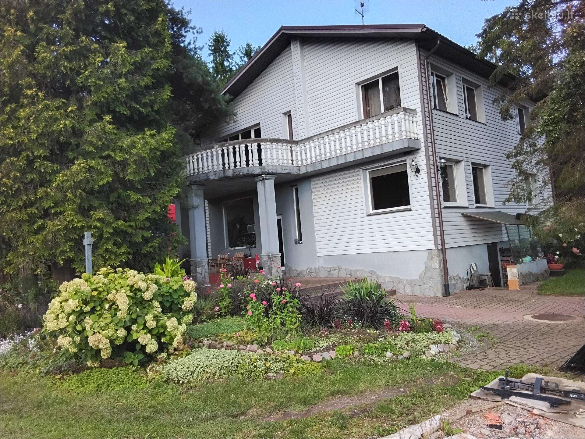 Namas gamtos apsutyja, 9km ikii Kauno