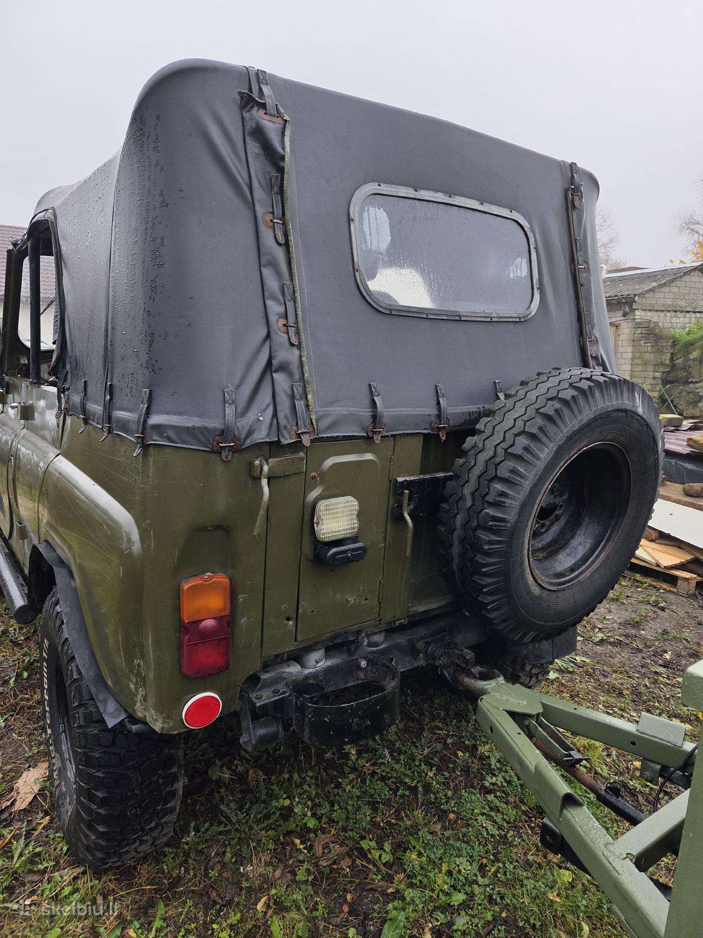 UAZ, spec. priekabos / puspriekabės