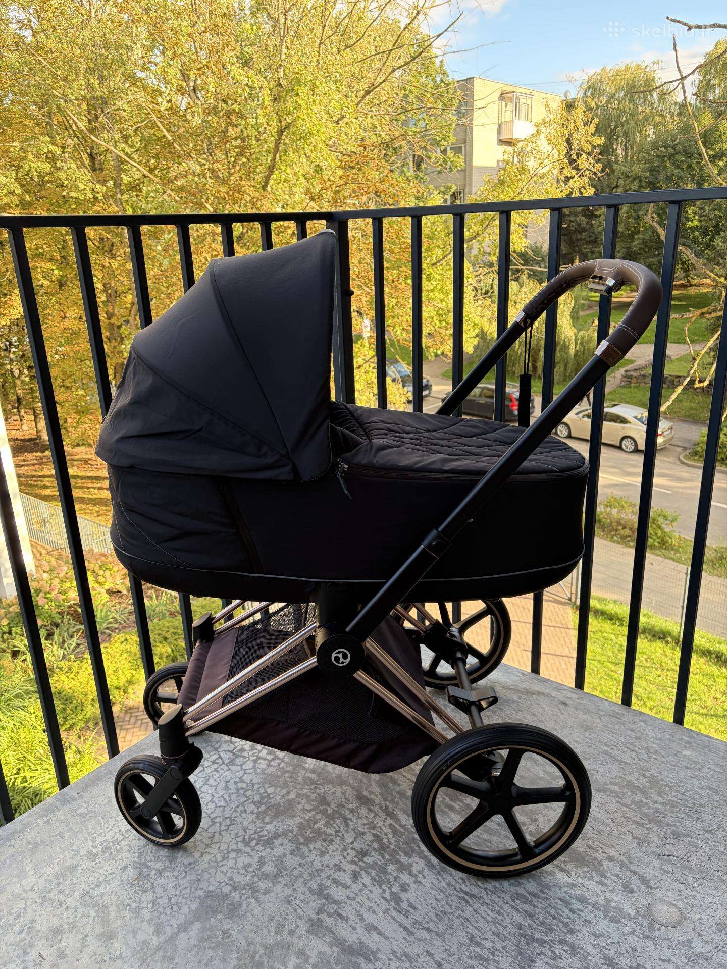 Cybex priam V3 vežimėlio komplektas