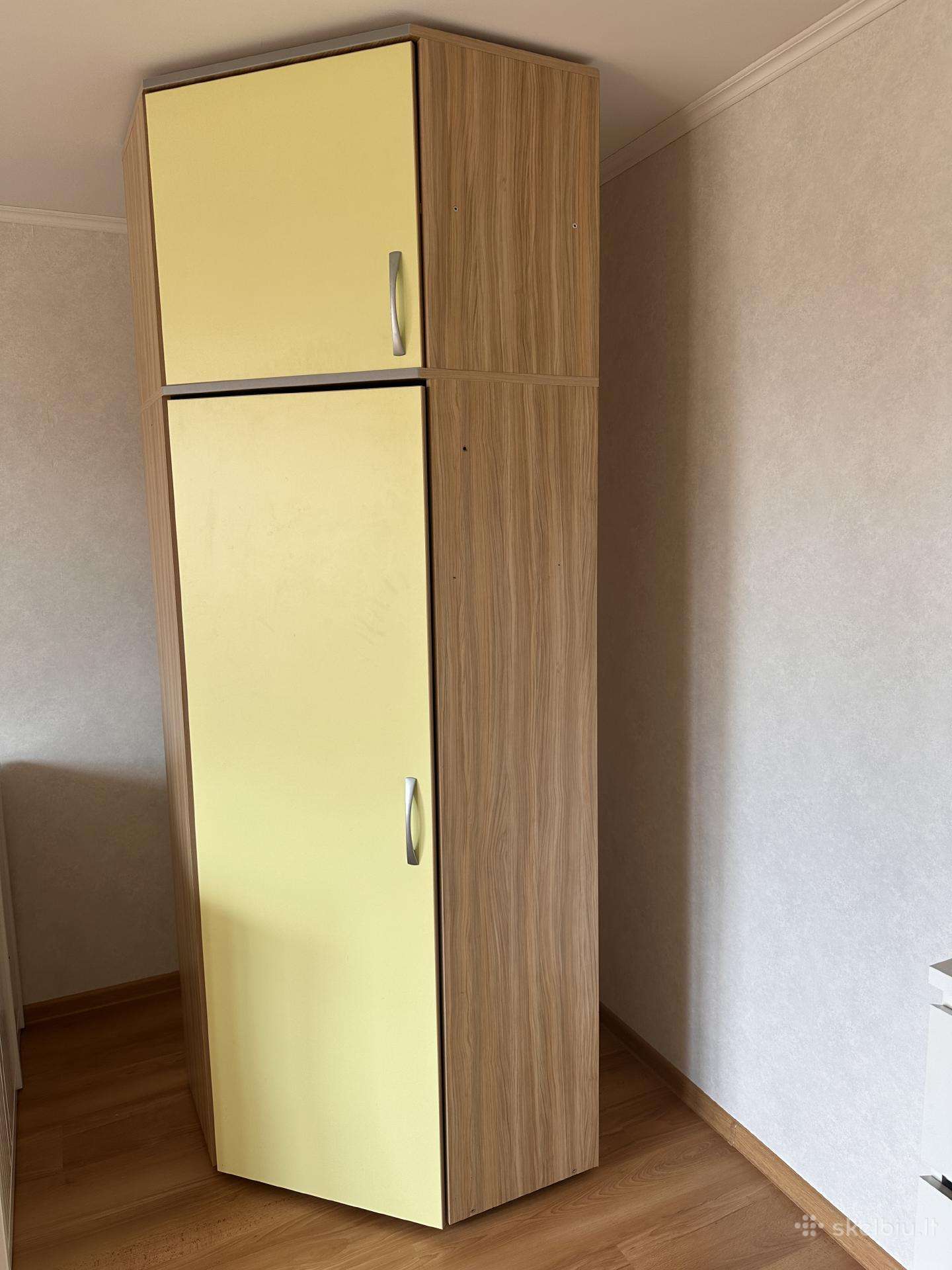 Seni baldai (kampinė spinta) nemokamai Klaipėda