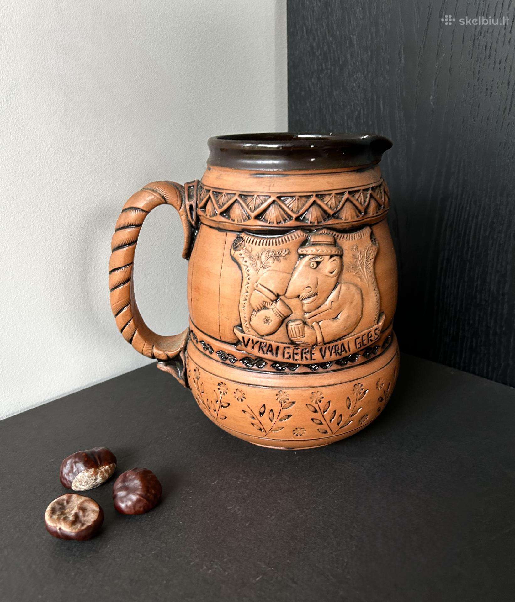 Molinis asotis "Vyrai gere, vyrai gers"