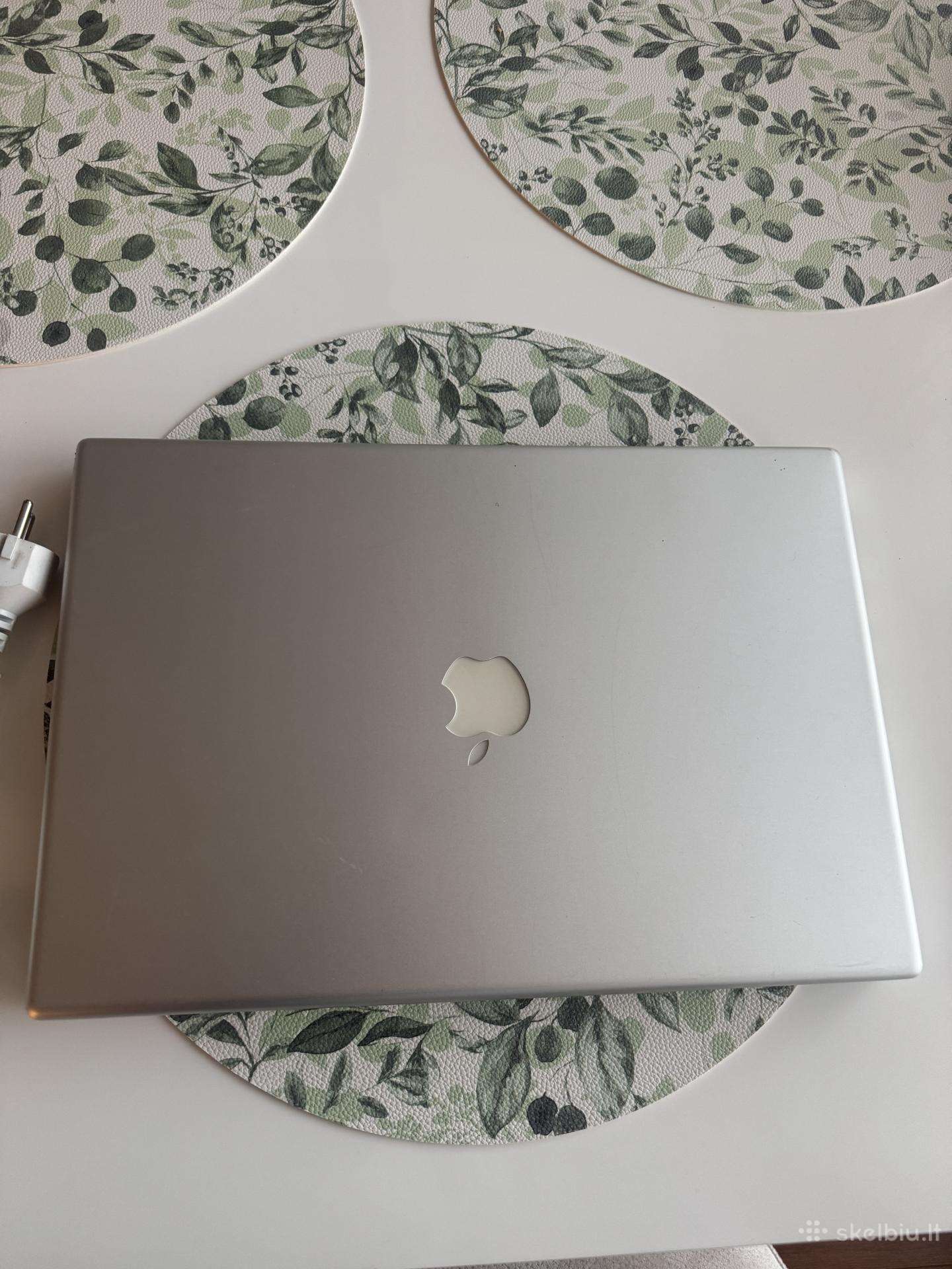 Apple MacBook pro 15 A1150