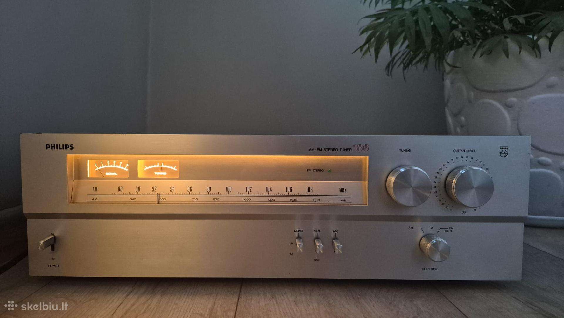 Philips Am-fm stereo tiuneris
