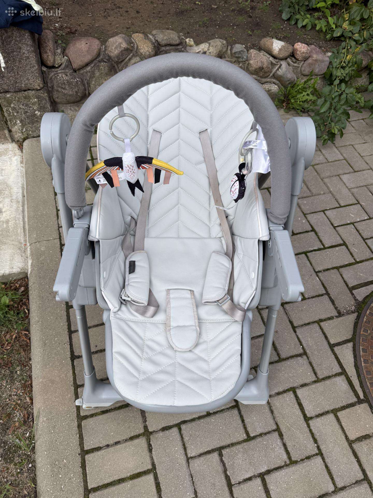 Parduodama Kinderkraft maitinimo Kėdutė-gultukas