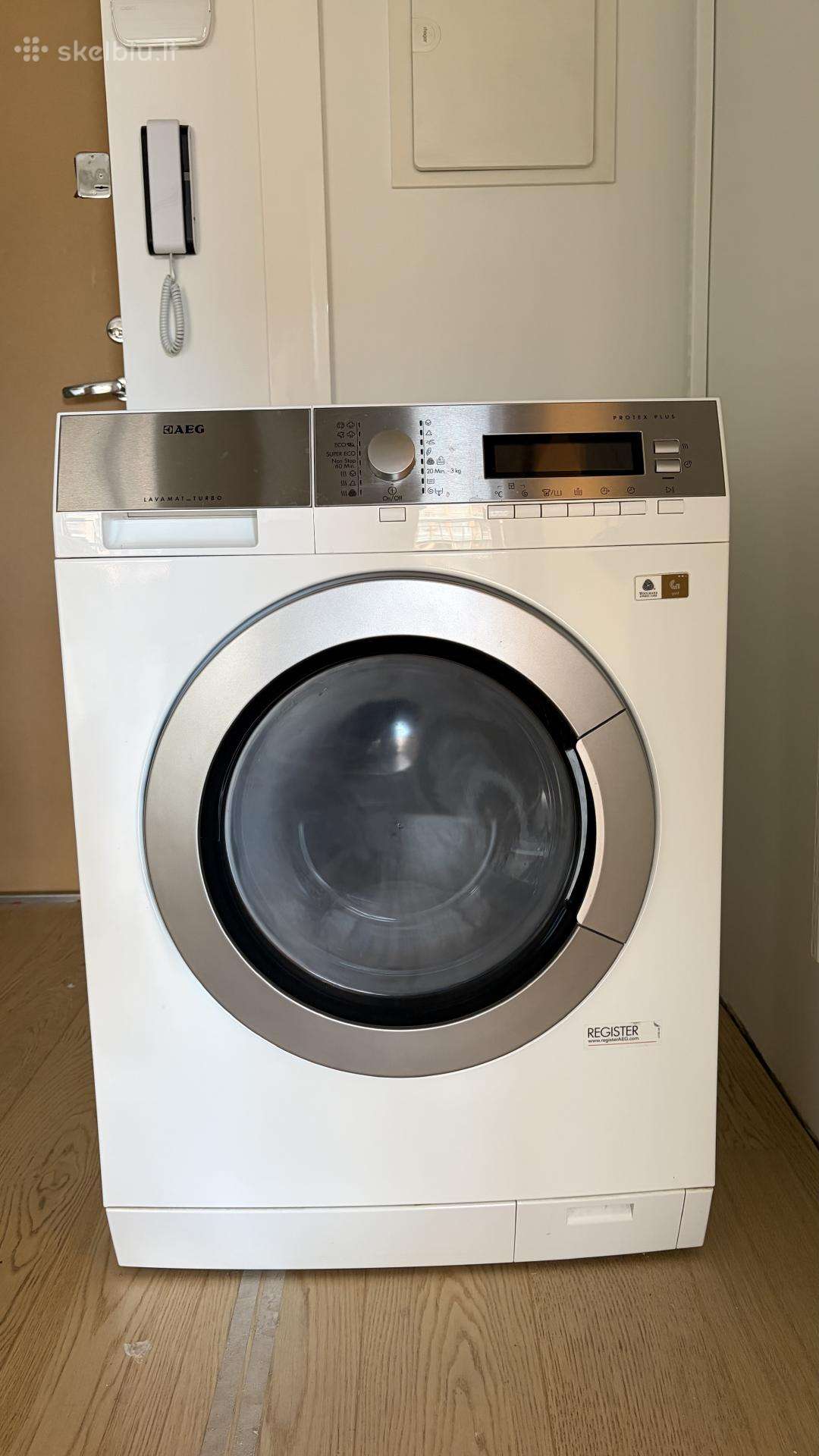 Parduodama Aeg L87695wd skalbyklė–džiovyklė