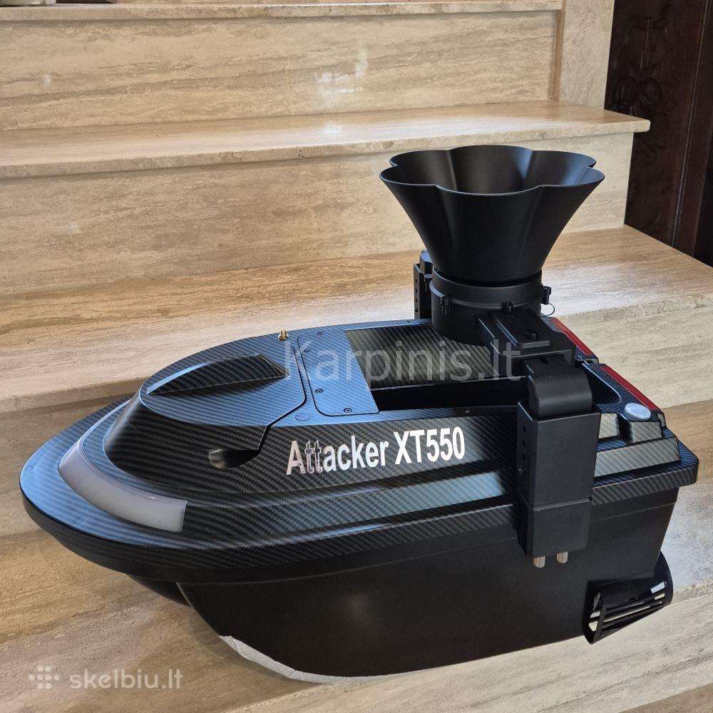 Attacker XT 550, GPS 116tšk, Echolotas,barstytuvas