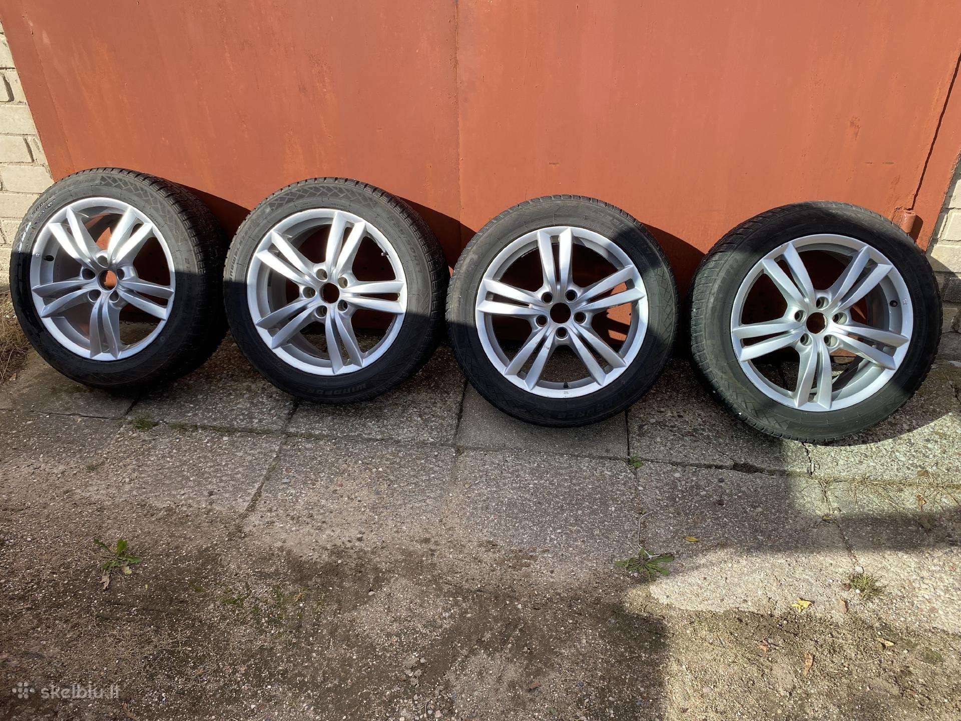 Parduodu R17 ratlankius su padangomis