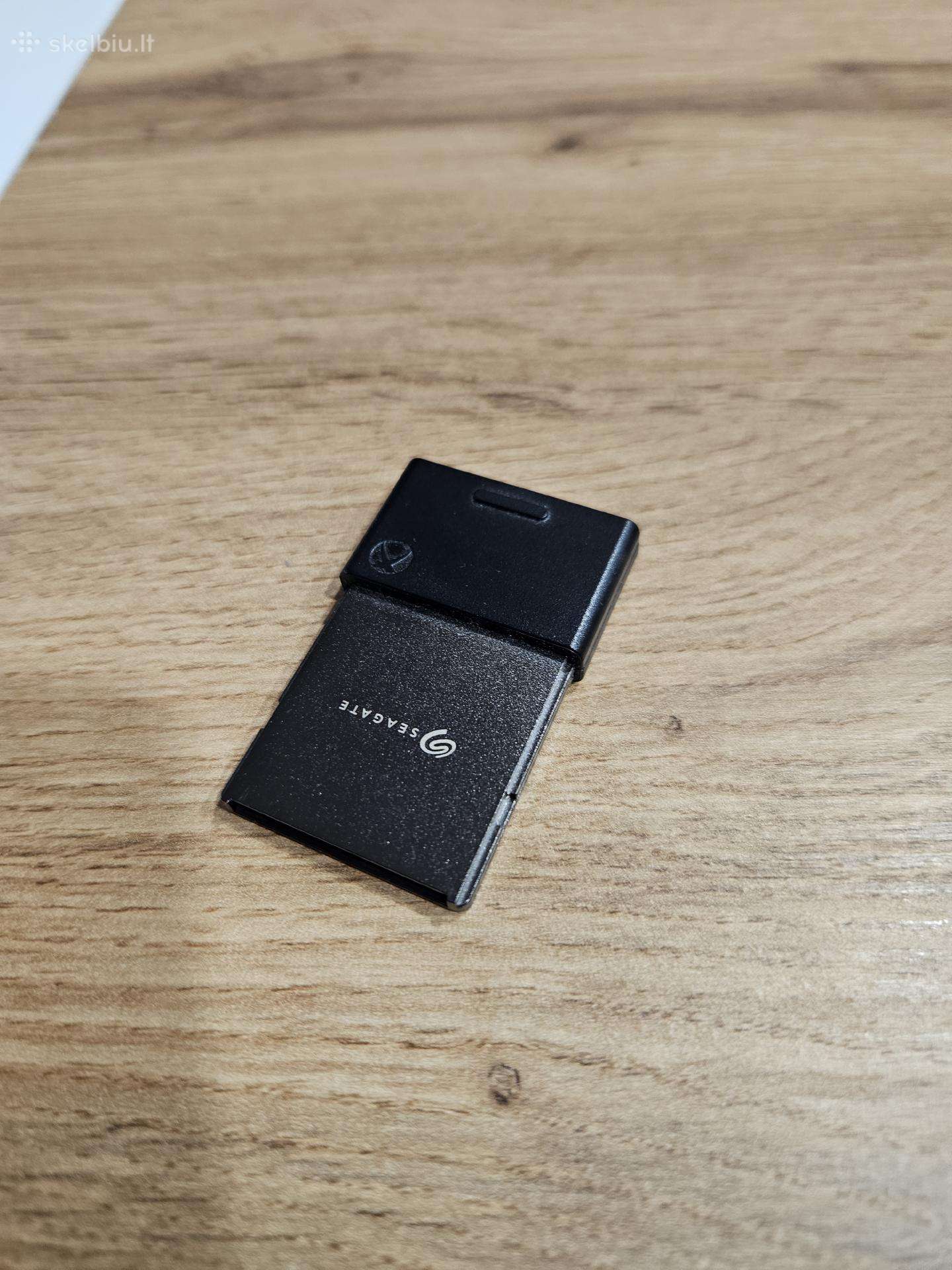 Seagate expansion card