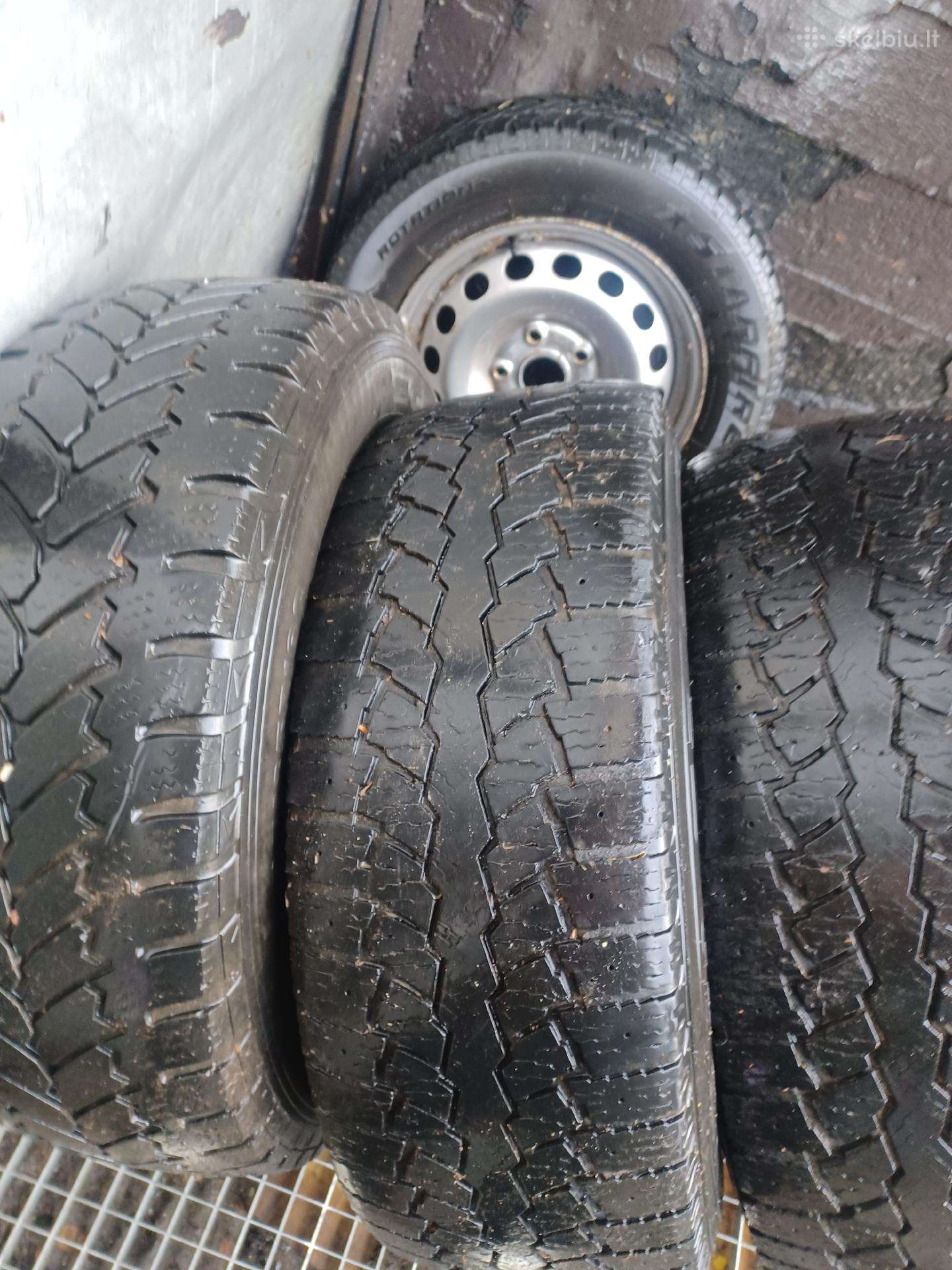 Maxxis, other 235/65 R16
