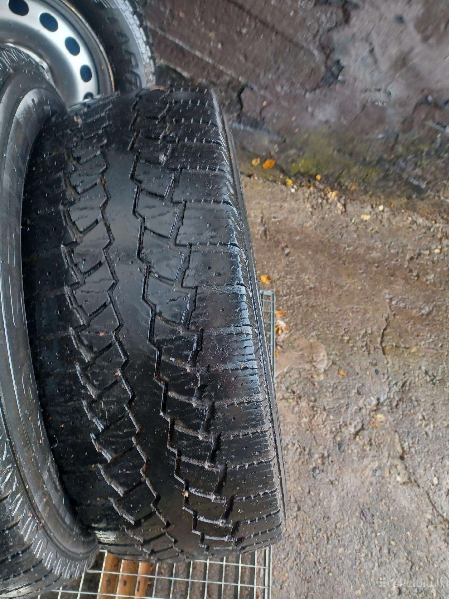 Maxxis, other 235/65 R16