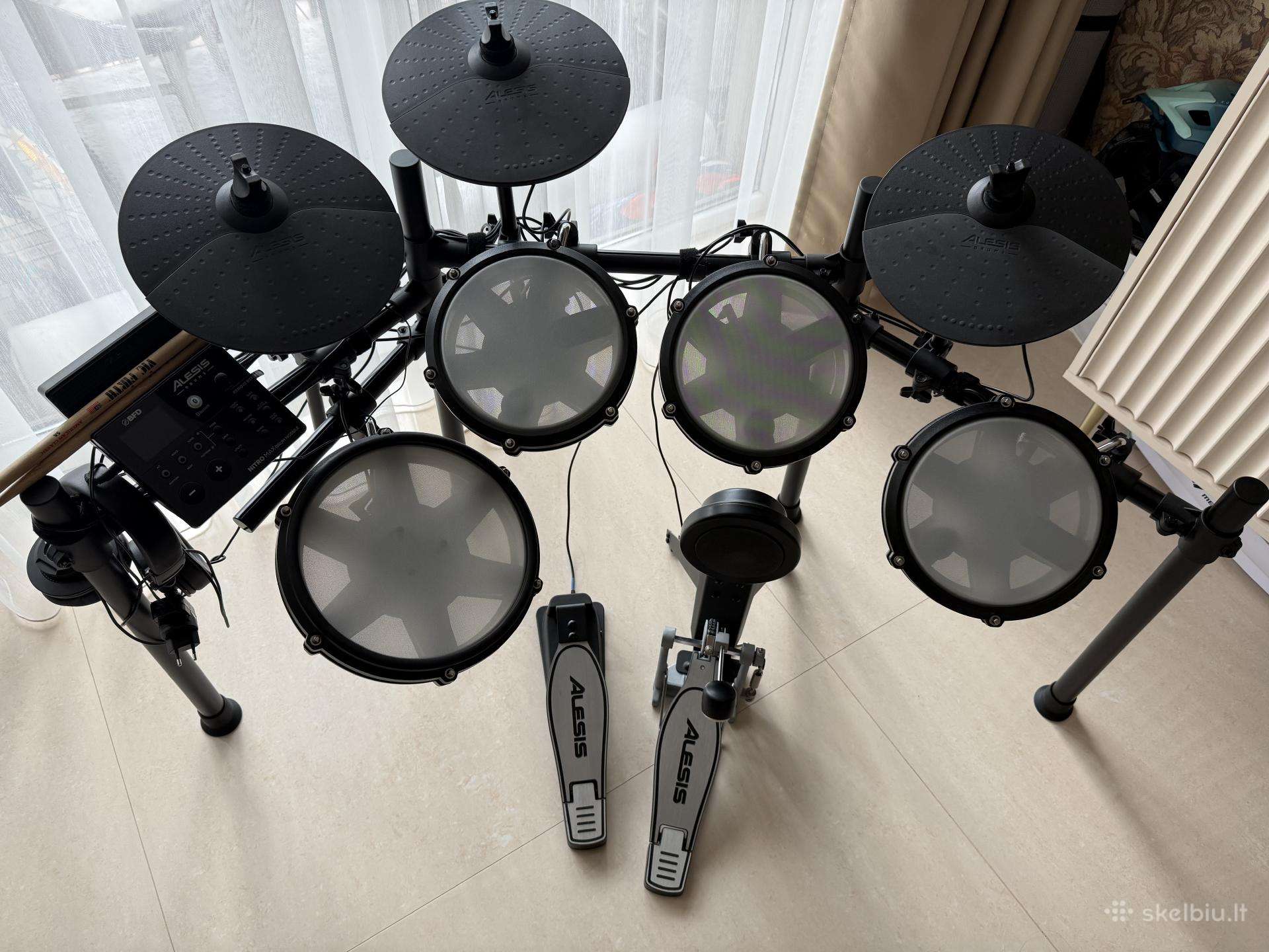 Kaip nauji Alesis Nitro max kit