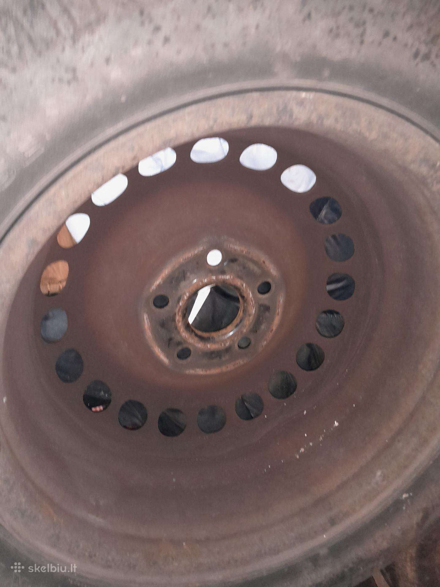 Continental, kita 195/65 R15