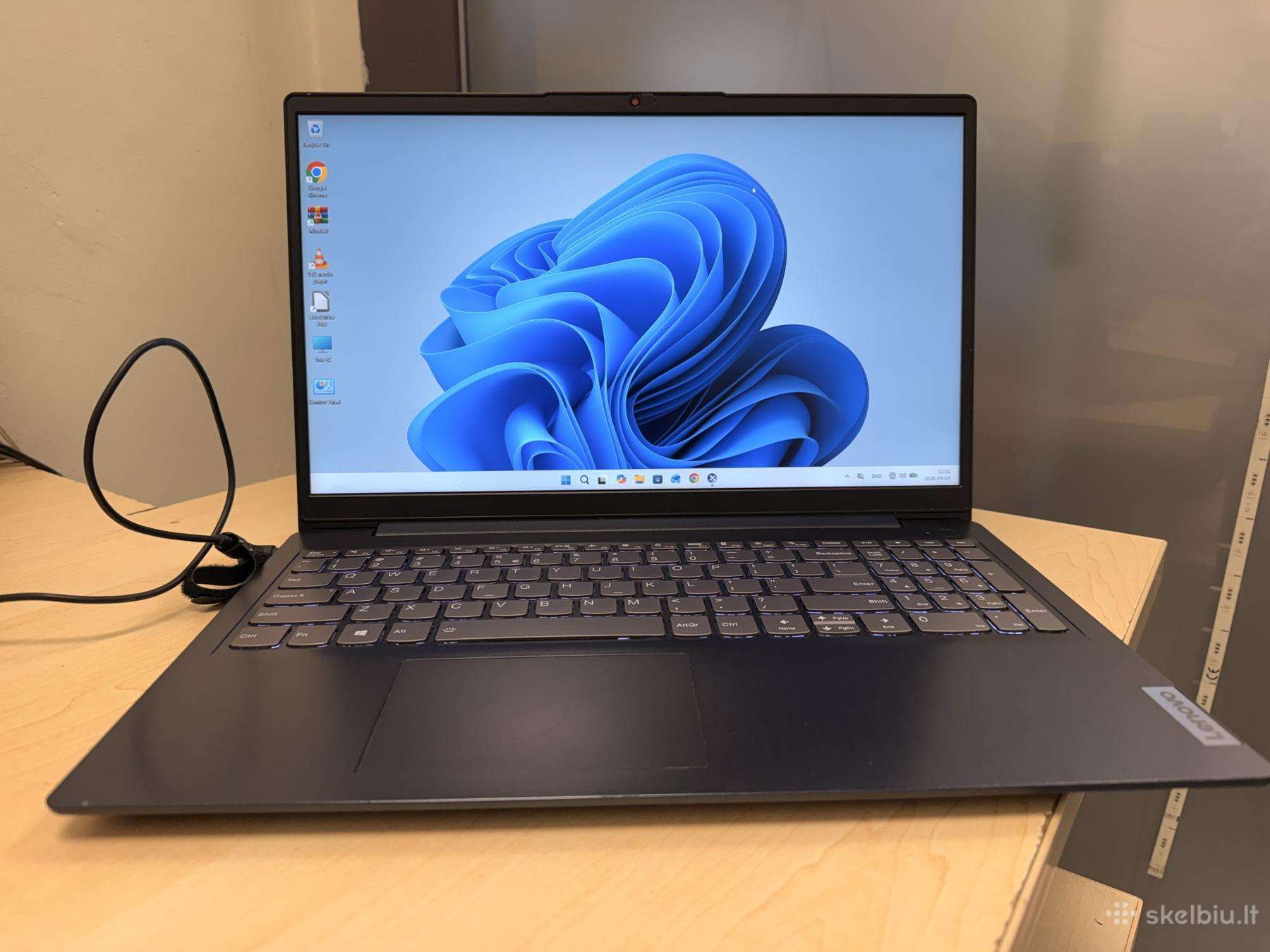 Lenovo Ideapad 3 15itl6 i5/8gb/256gb