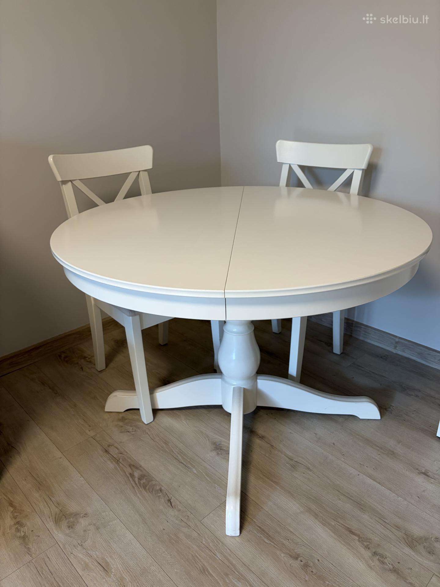 Ikea valgomasis ištraukiamas stalas ir 6 kėdės