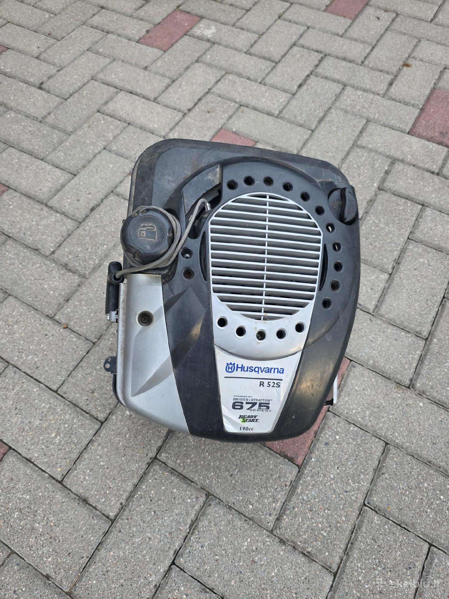 Naudotas benzininis variklis