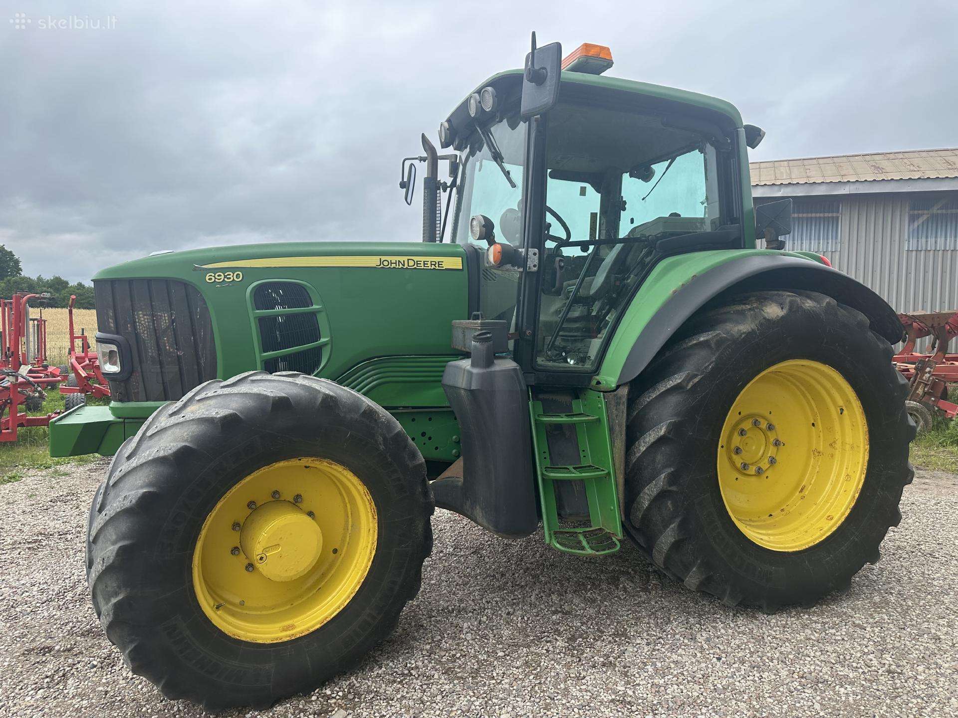 John Deere, traktoriai