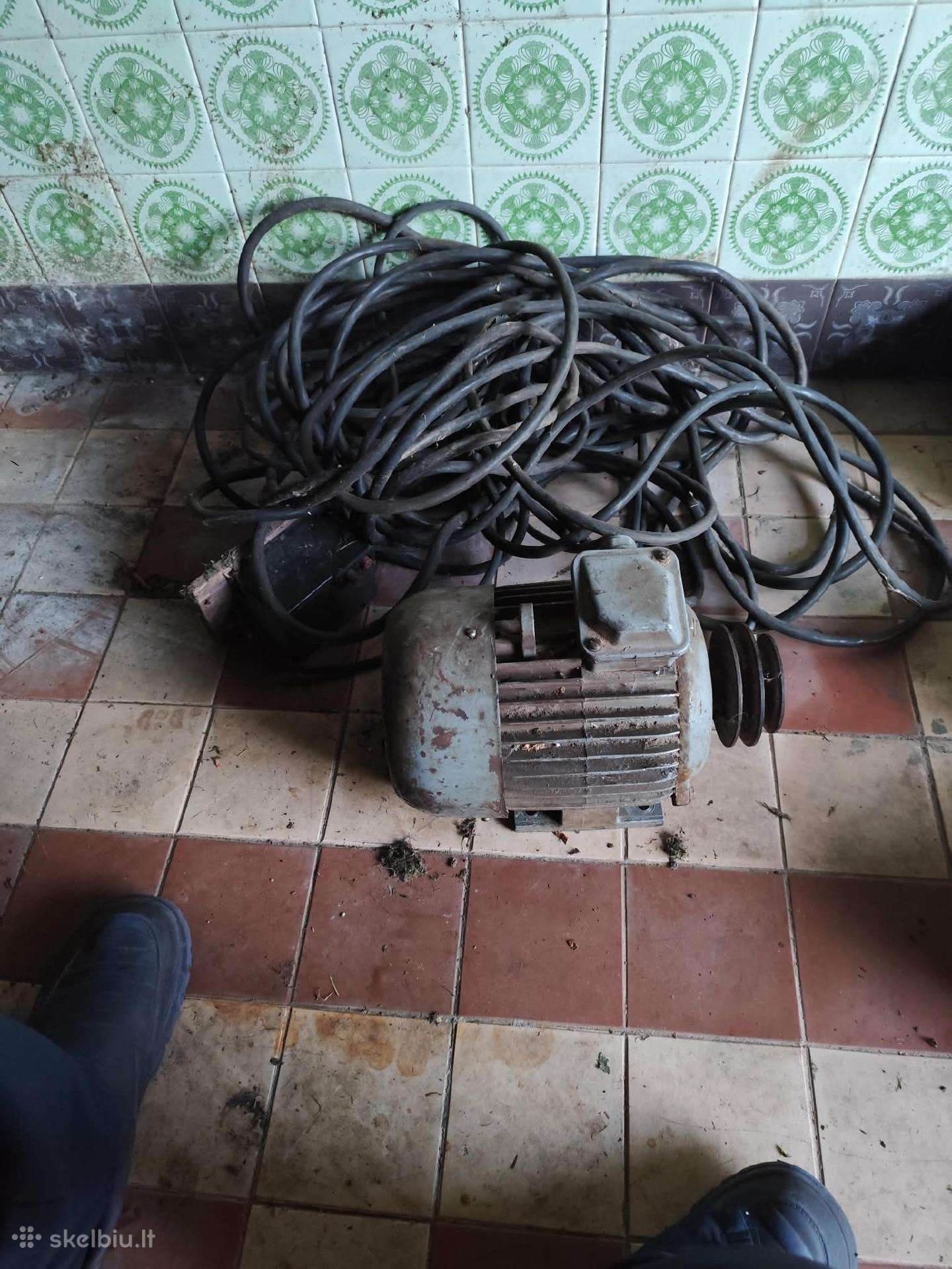 Kreizo variklis 5kw 2850 apsuku