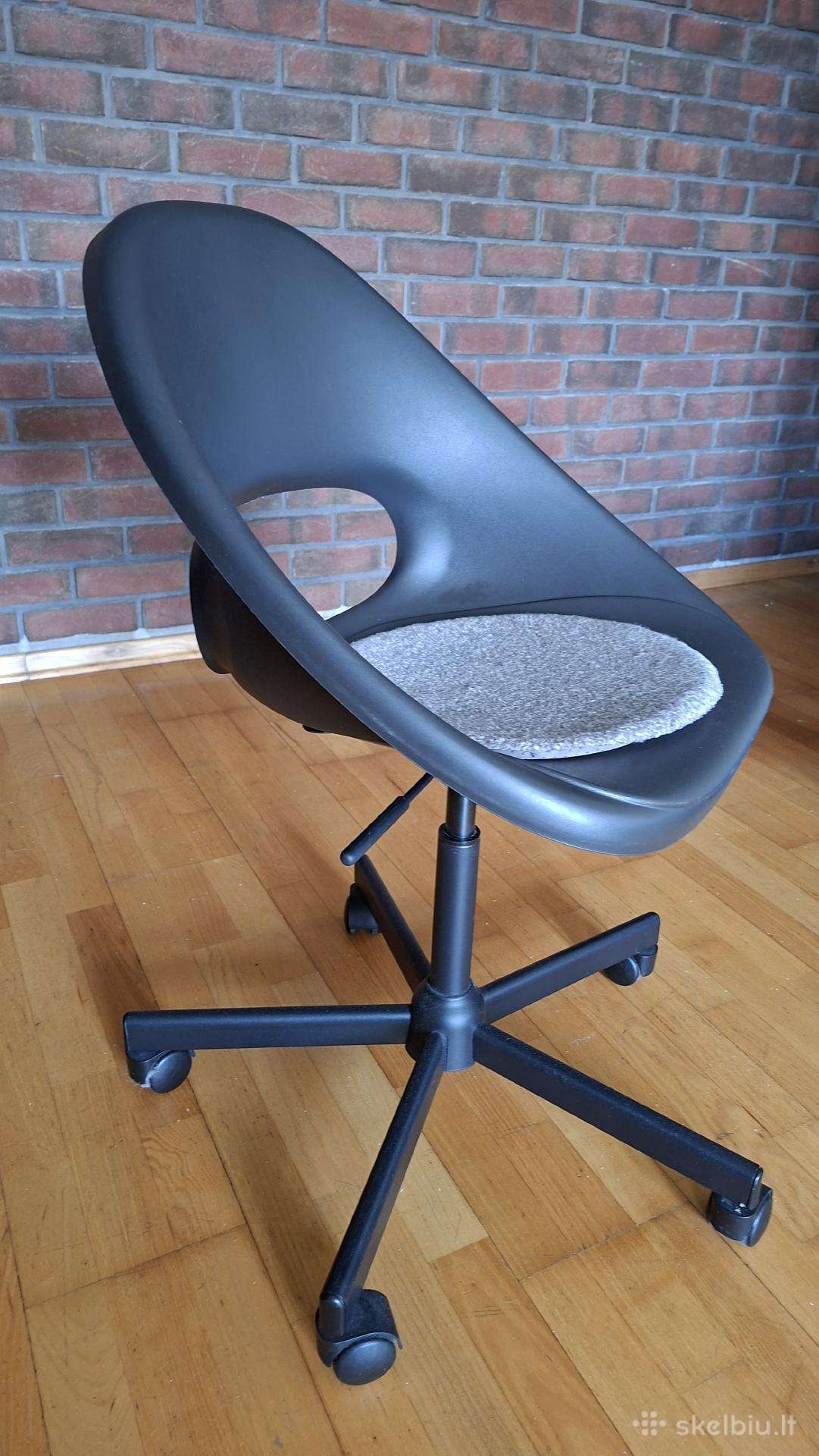 Juoda sukamoji kėdė su ratukais Eldberget / Ikea